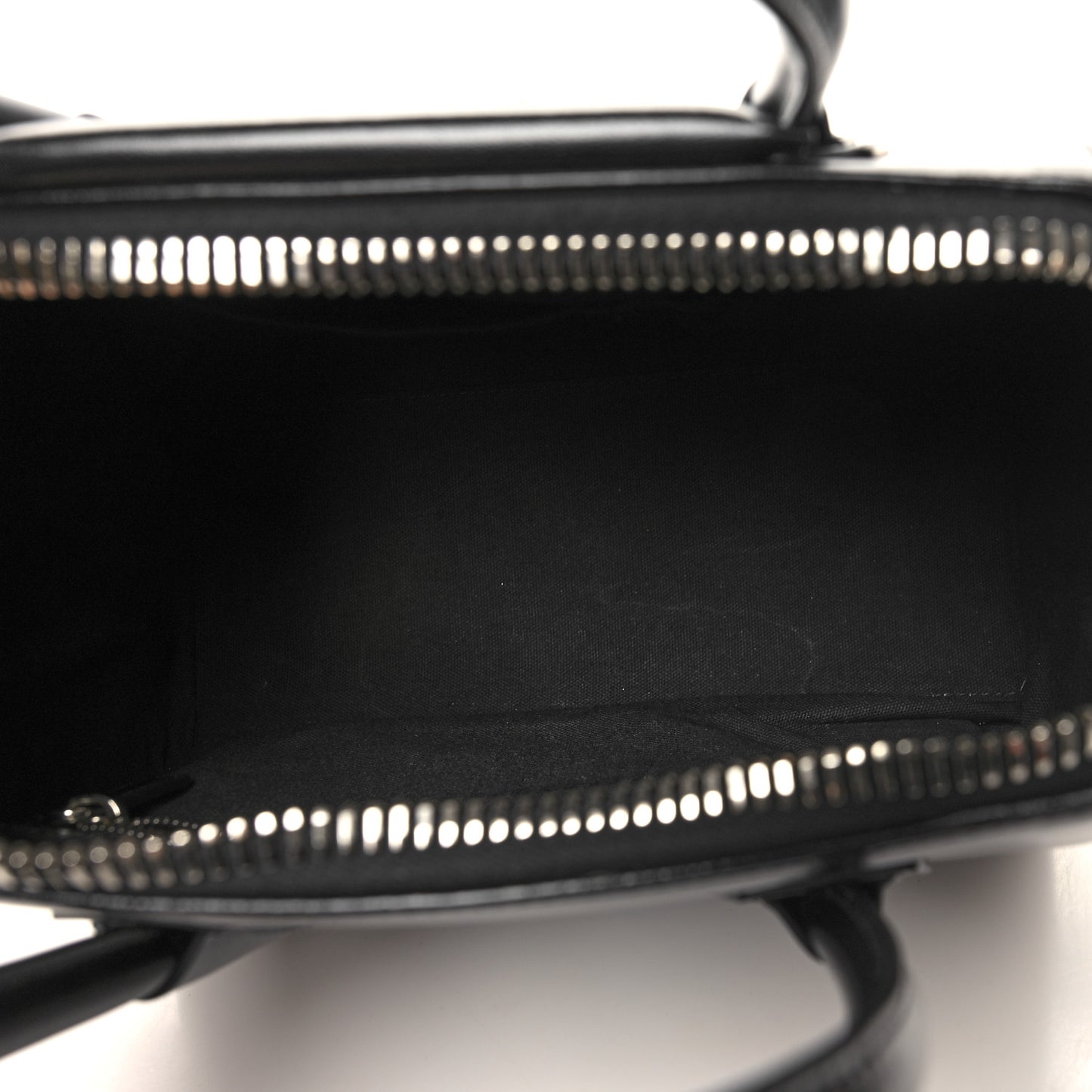 Shiny Lord Calfskin Small Antigona Black