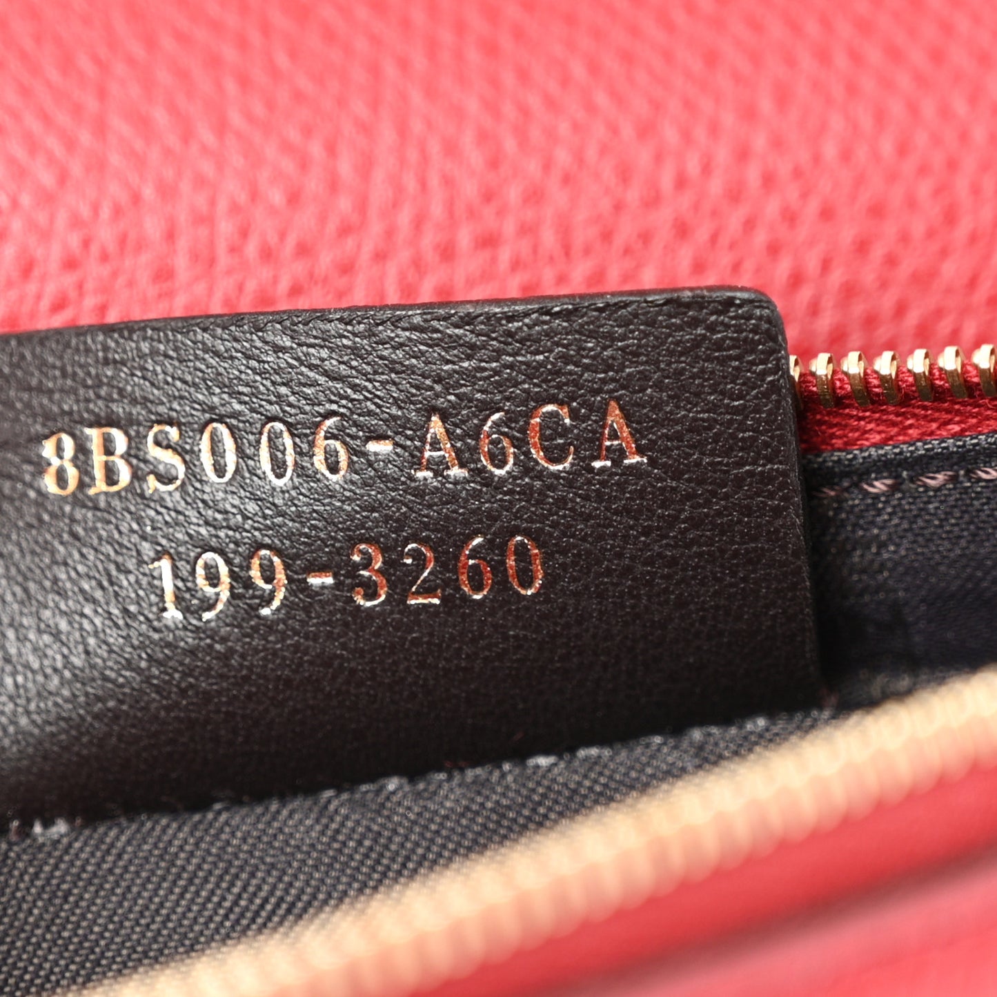 Vitello Cruise F is Fendi FF 1974 Embossed Medium Envelope Wallet On Chain Fragola Maya Black