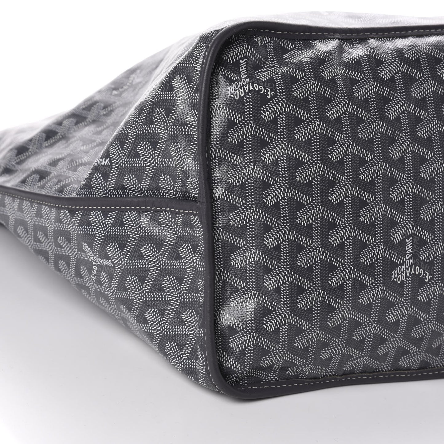Goyardine Reversible Anjou GM Grey