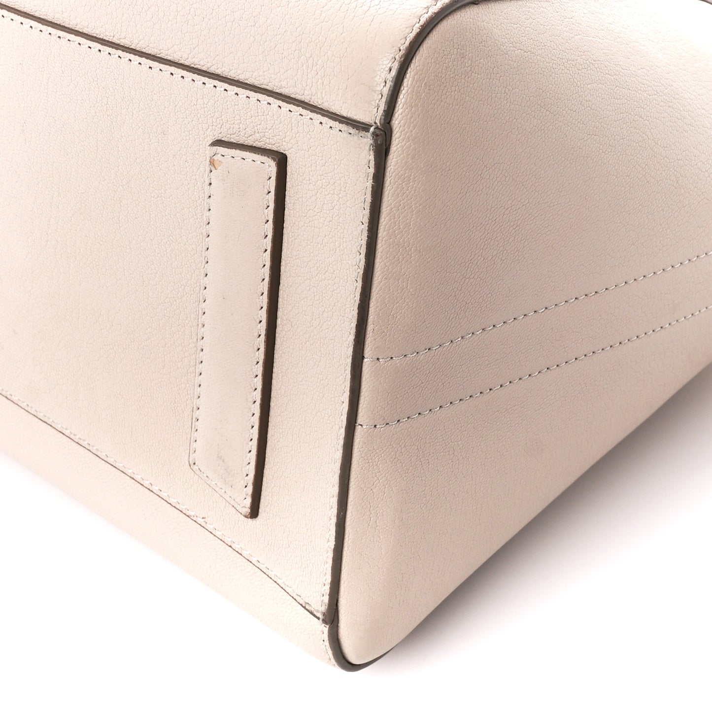 Sugar Goatskin Medium Antigona Nude Pink