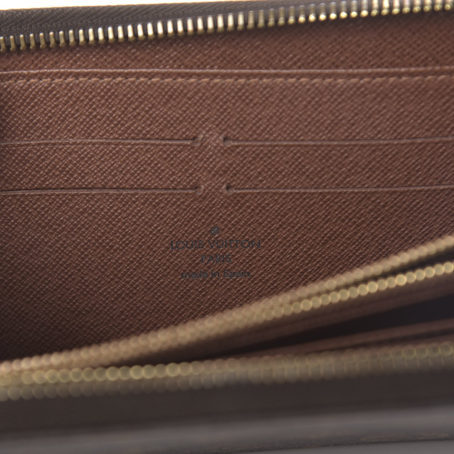 Louis Vuitton Monogram Zippy Wallet 6 of 6
