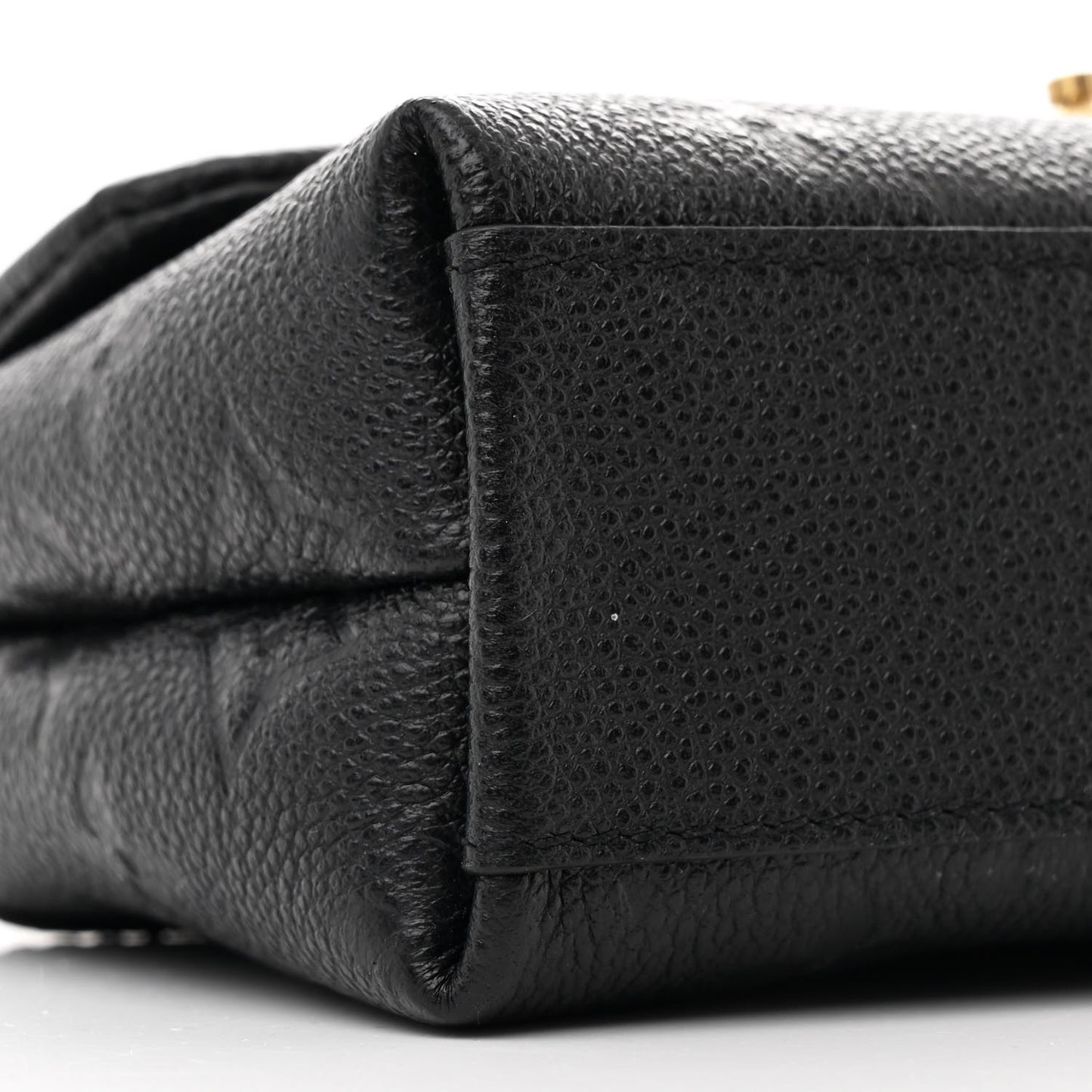 Empreinte Monogram Nano Madeleine Black