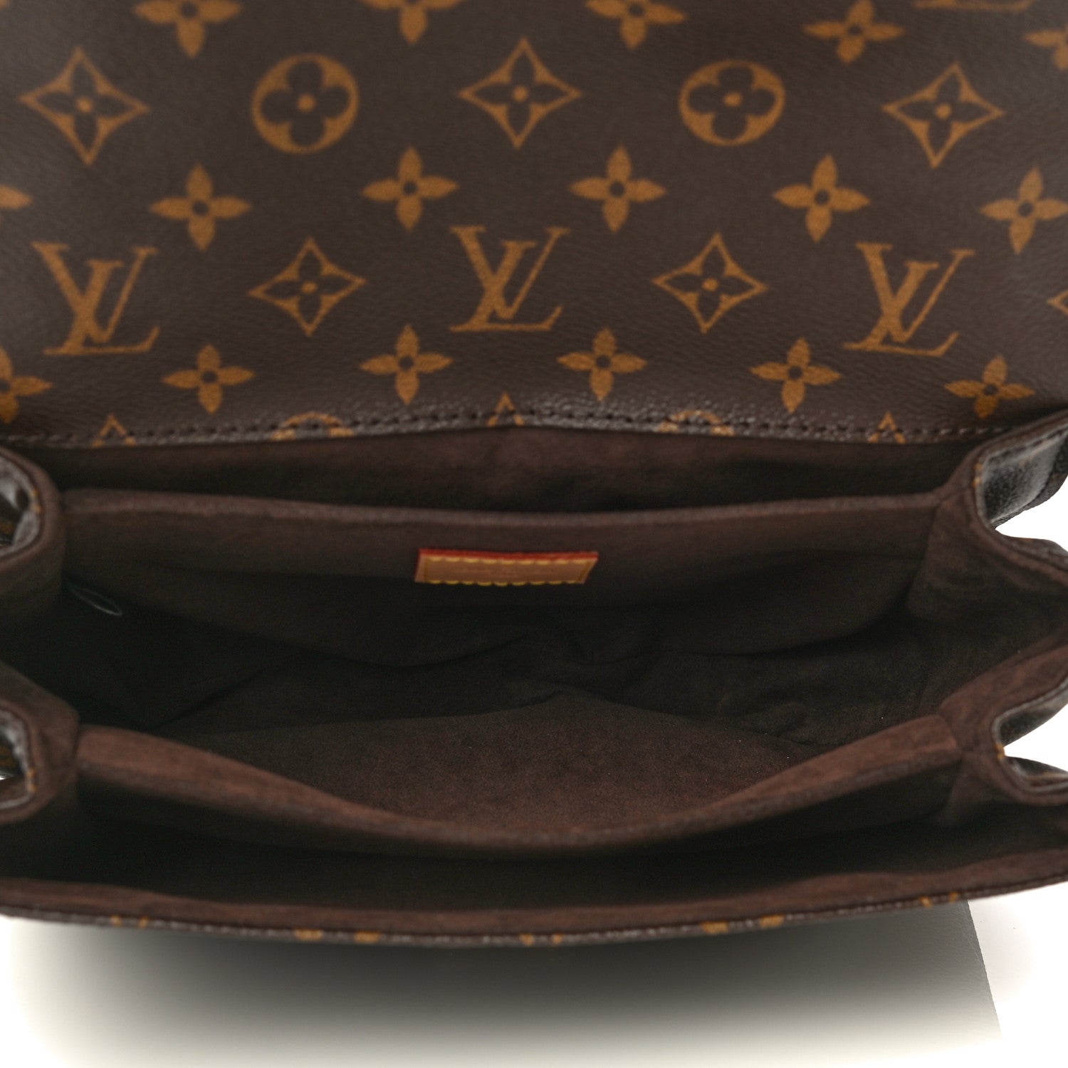 Louis Vuitton Monogram Pochette Metis 4 of 9