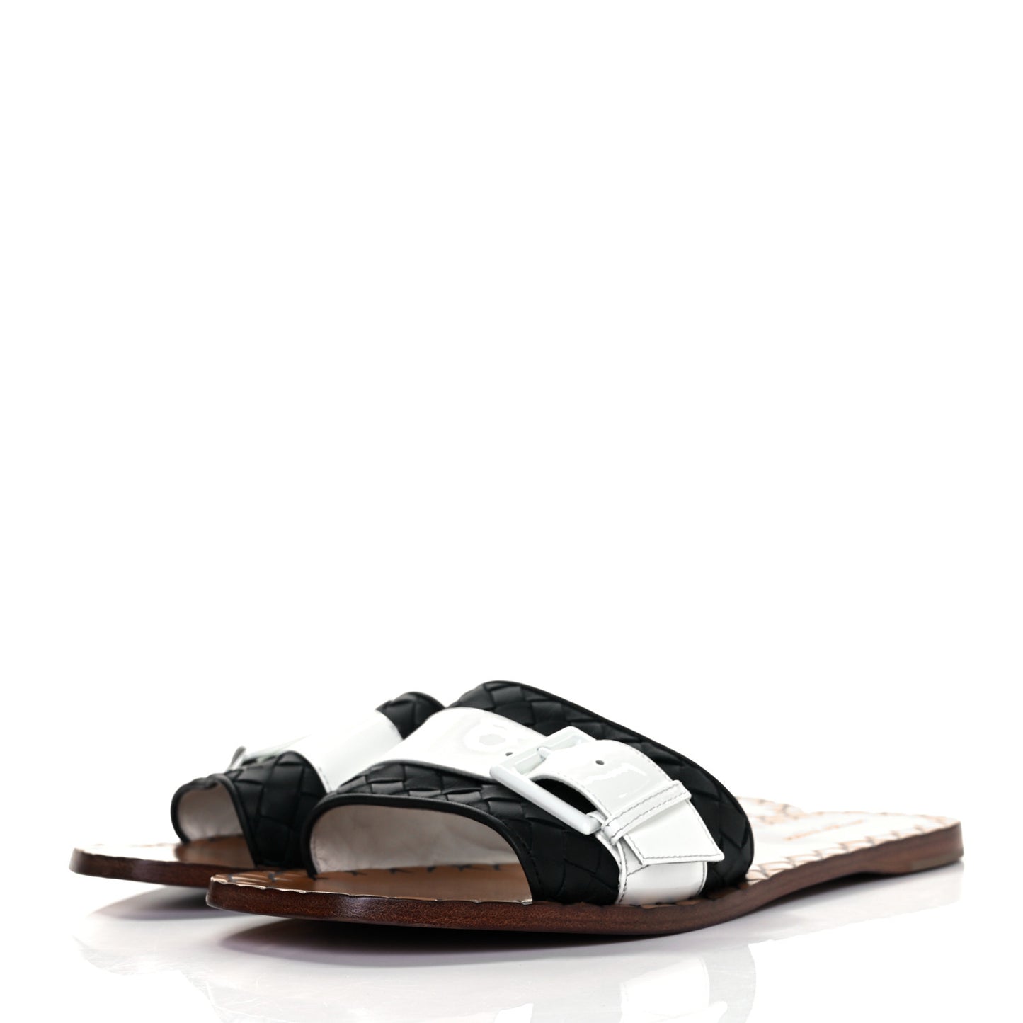 Nappa Intrecciato Patent Ravello Buckle Flat Sandals 38.5 Black White