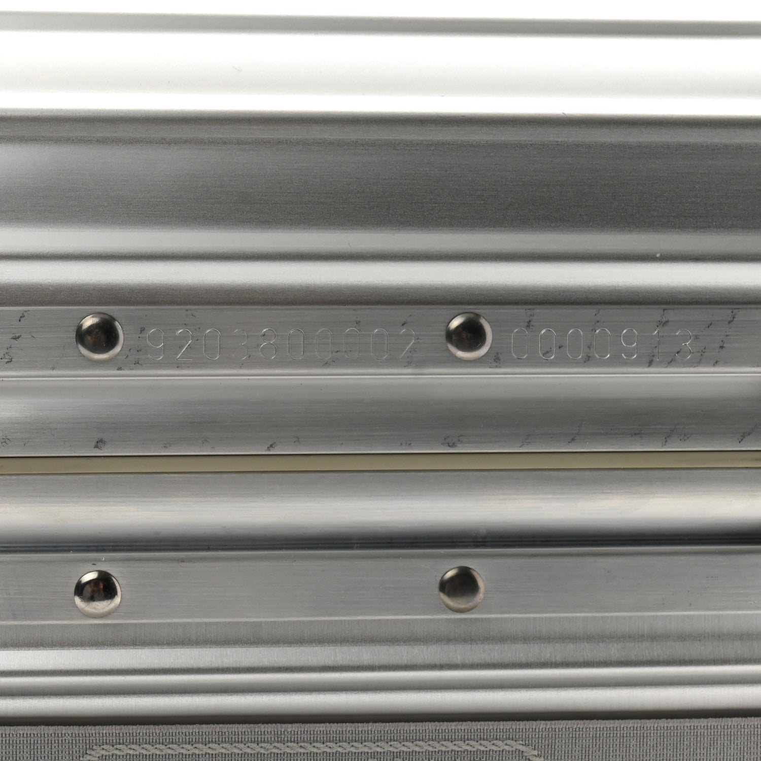 Rimowa Aluminum Topas Vanity Case Silver 13 of 20