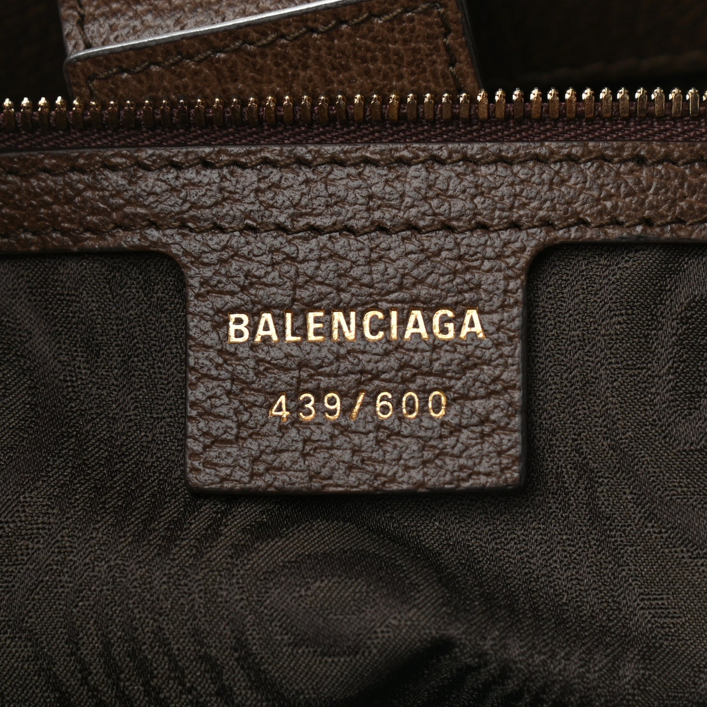 X BALENCIAGA BB Supreme Monogram Web Graffiti Medium Ophidia Shopping Tote Beige New Acero