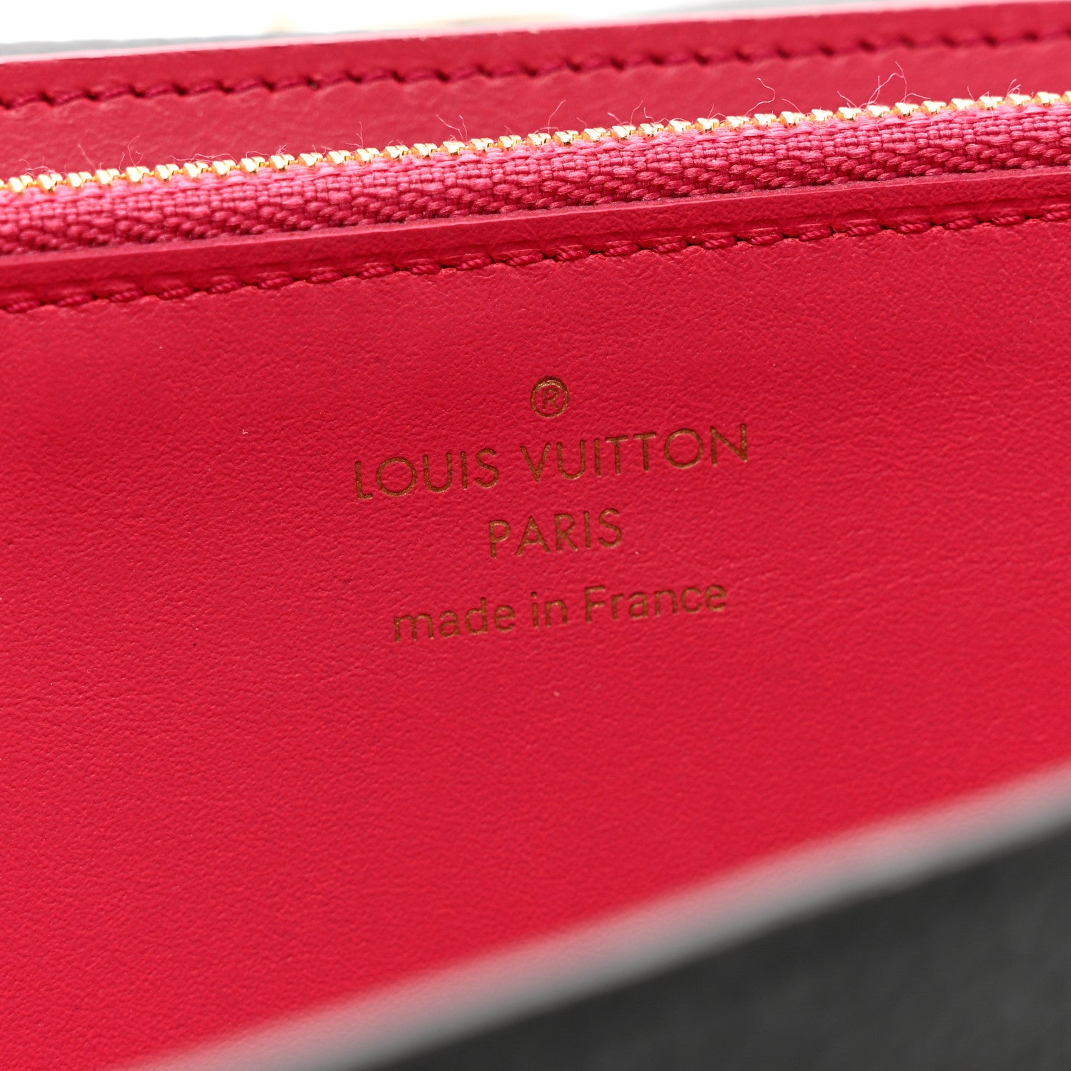 Louis Vuitton Taurillon Capucines Wallet Black 6 of 6