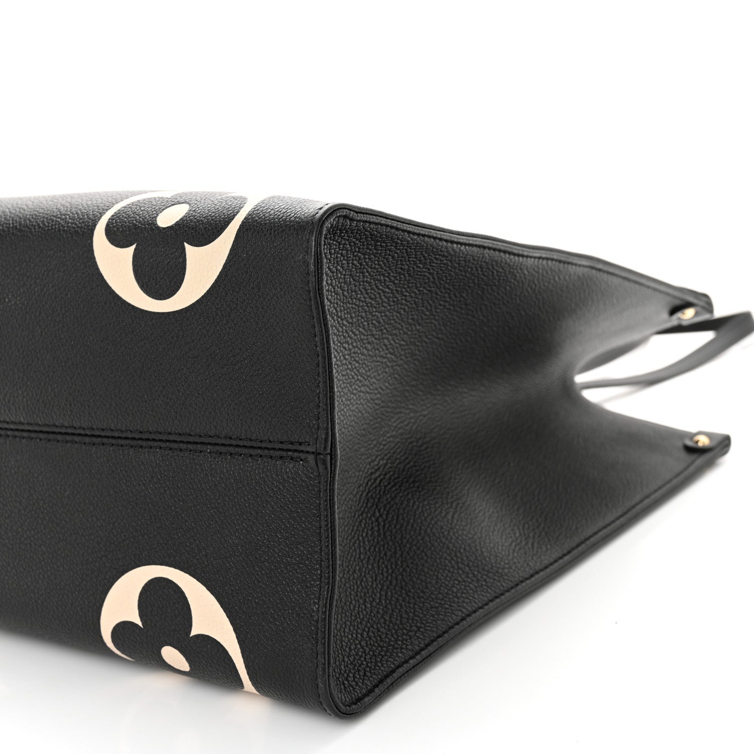 Louis Vuitton Empreinte Monogram Giant Onthego GM Black Beige 9 of 9