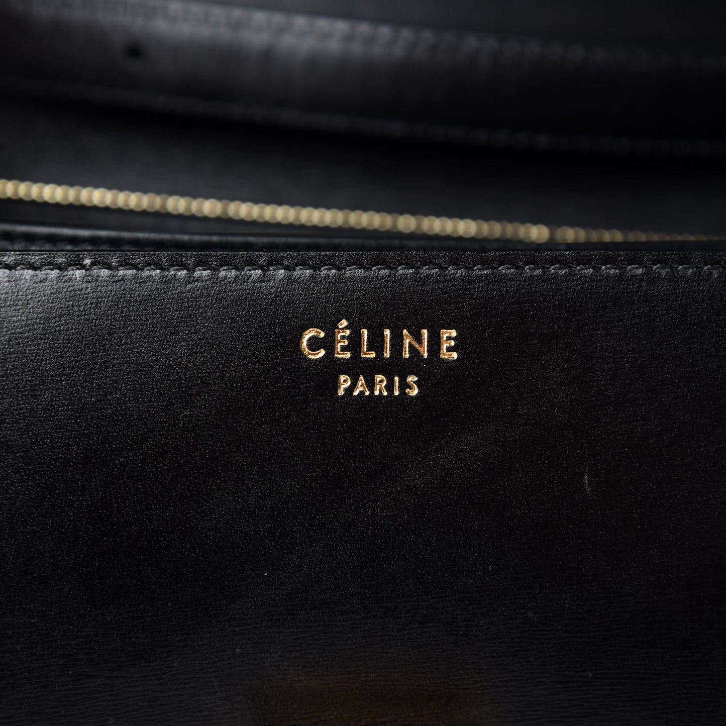 Box Calfskin Medium Classic Box Flap Bag Black