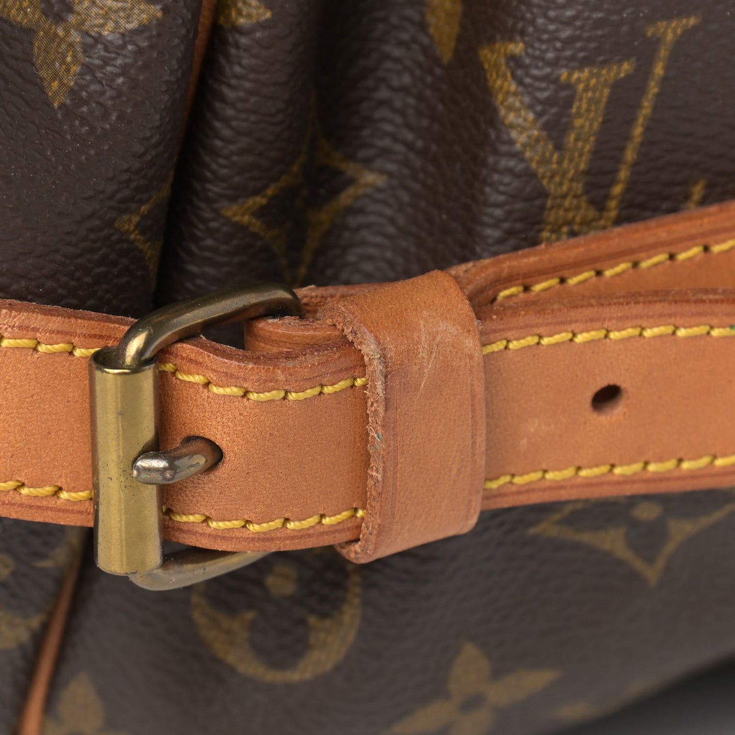 Monogram Saumur 35