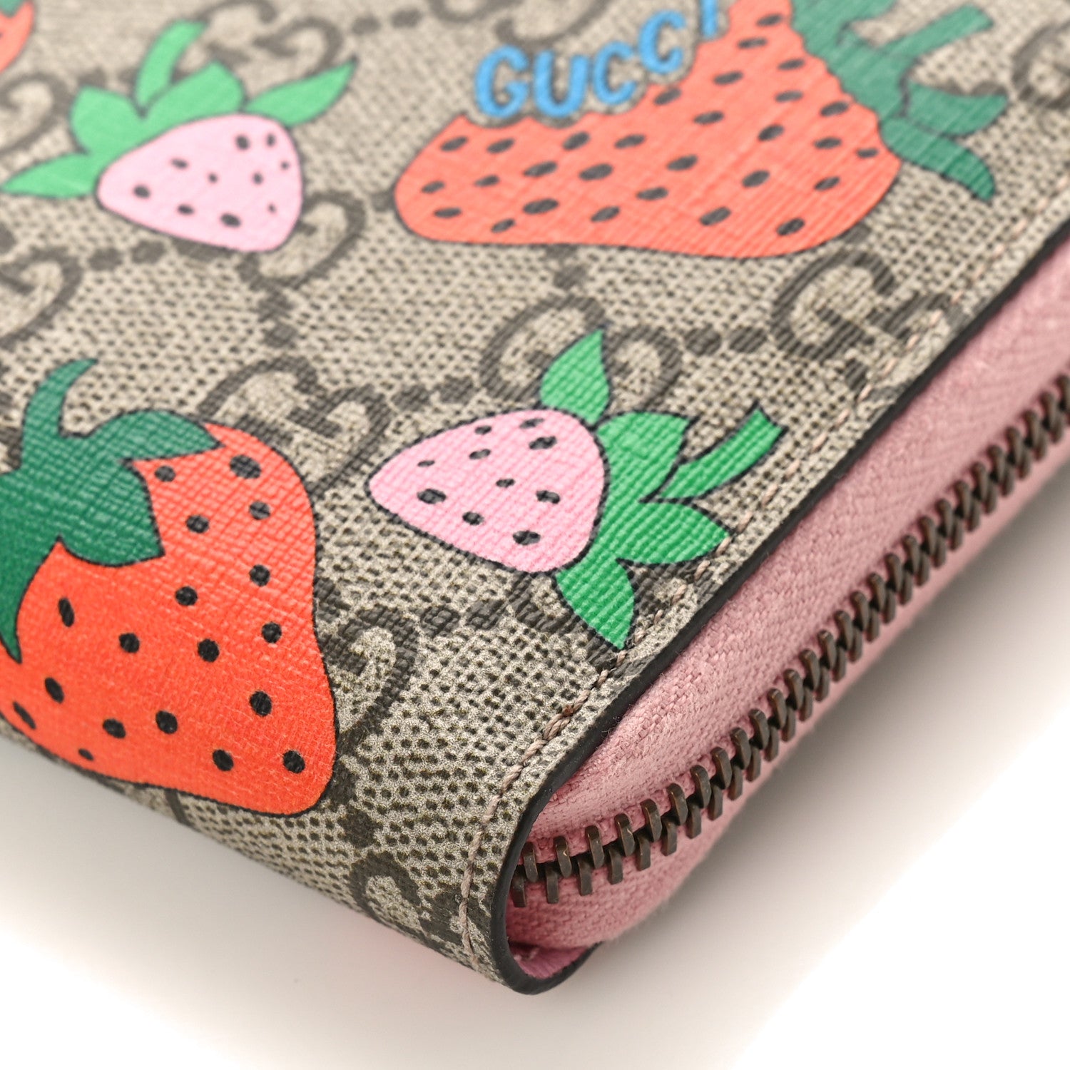 Gucci GG Supreme Monogram Strawberry Zip Around Wallet Light Pink 7 of 7