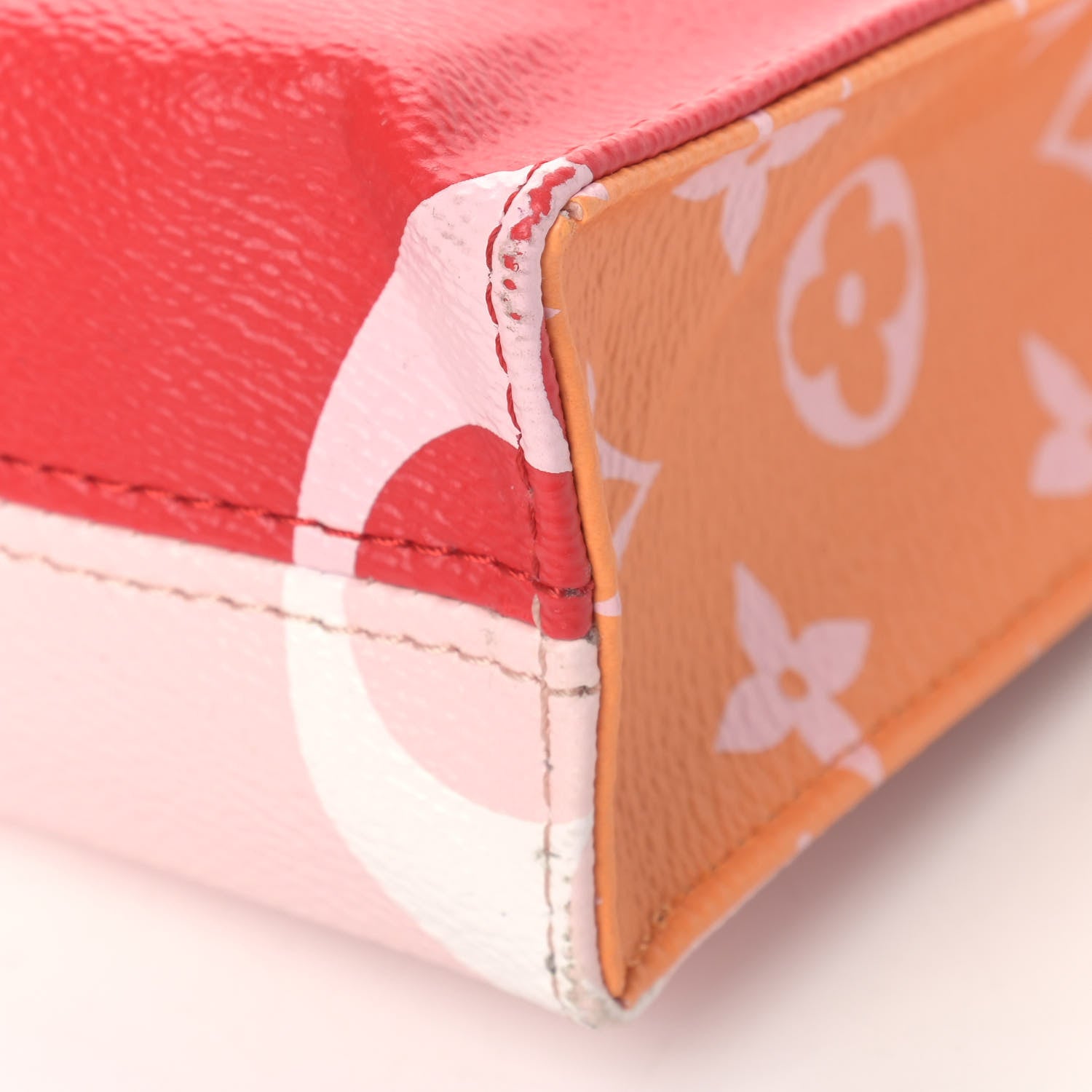 Louis Vuitton Monogram Giant Toiletry Pouch 26 Rouge 9 of 11