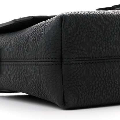 Louis Vuitton Taurillon Monogram S-Cape Messenger Black 8 of 9
