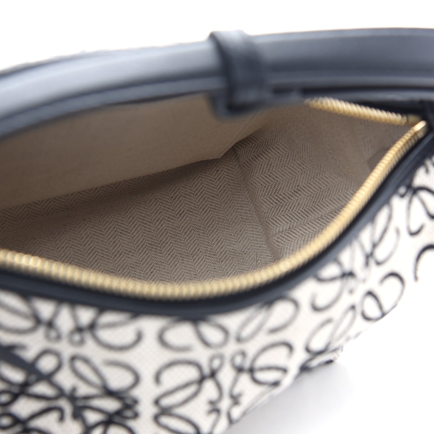 Loewe Jacquard Anagram Calfskin Small Cubi Bag Ecru Black 5 of 9
