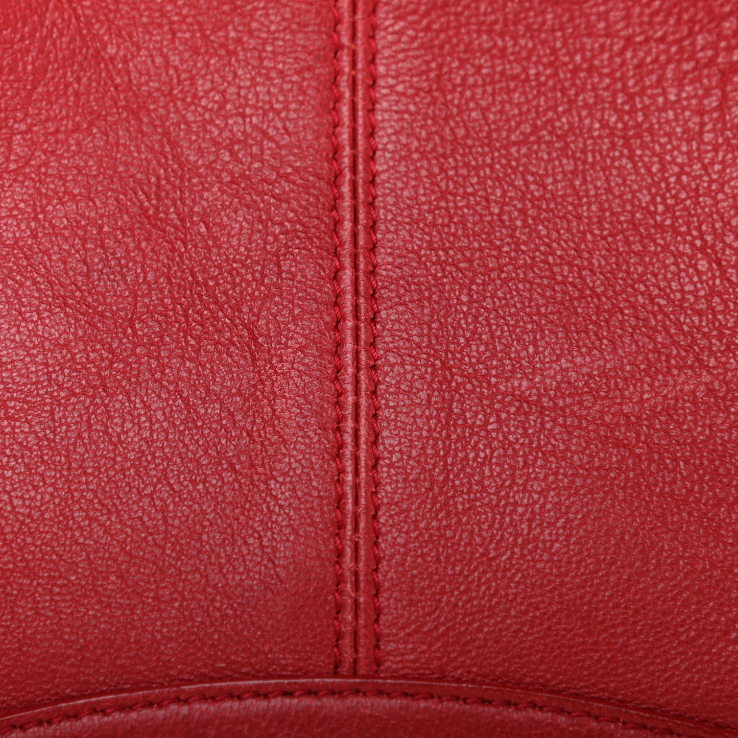 Calfskin De Manta Clutch Red