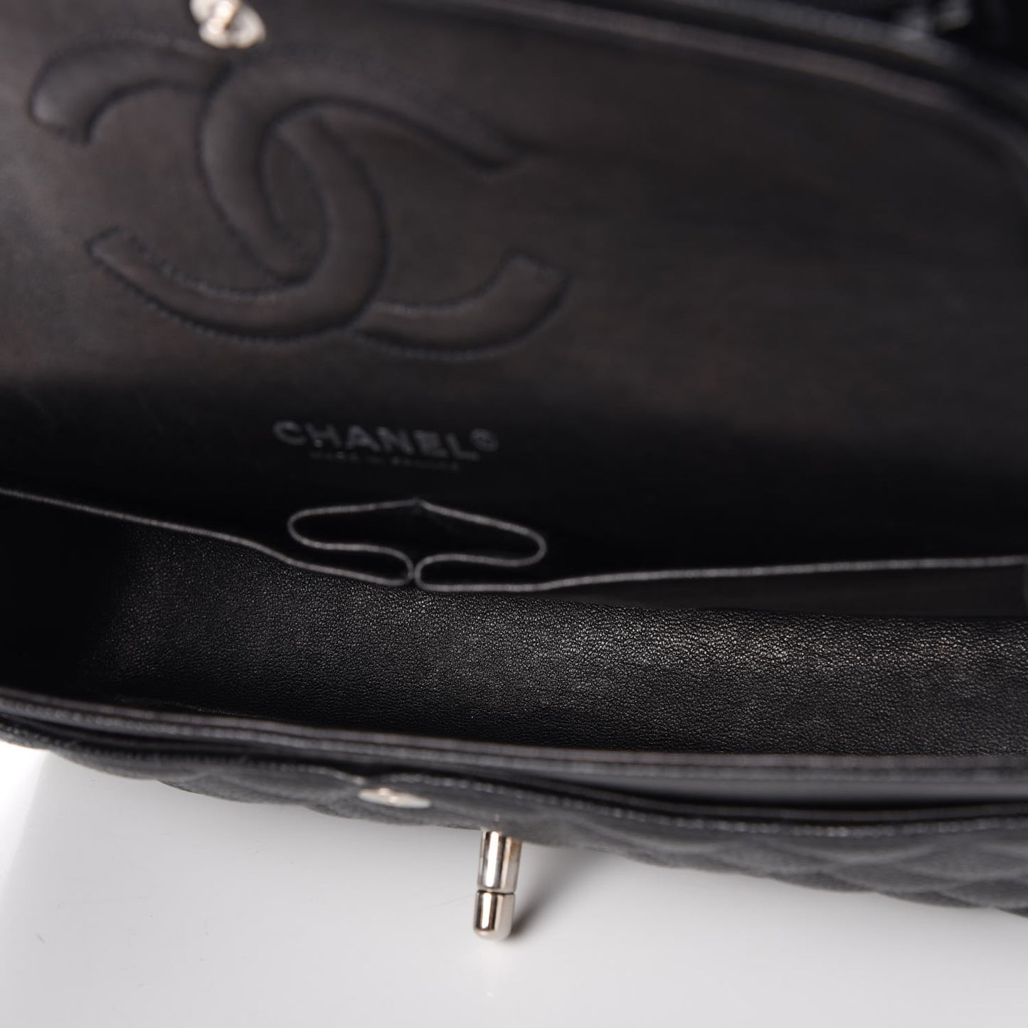 Caviar Quilted Medium Double Flap Black