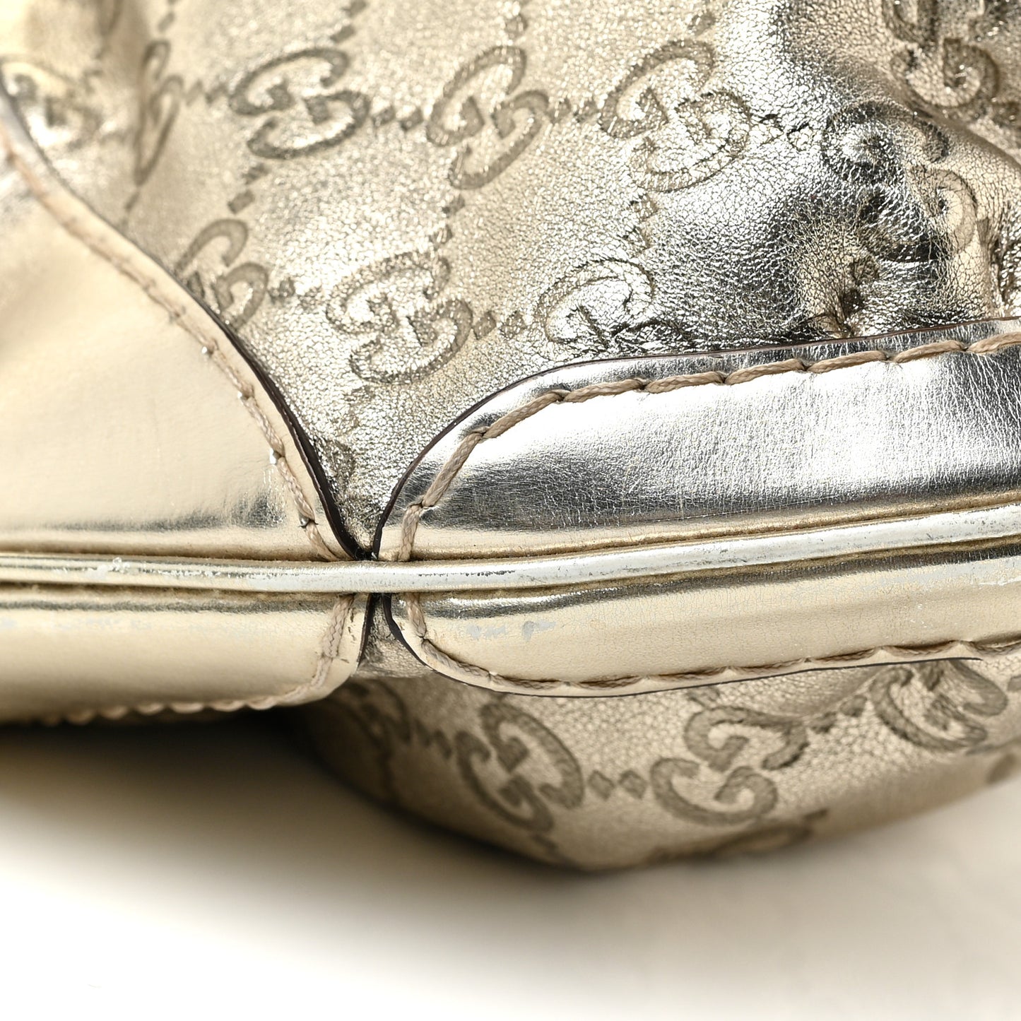 Metallic Guccissima Queen Bow Hobo Platinum