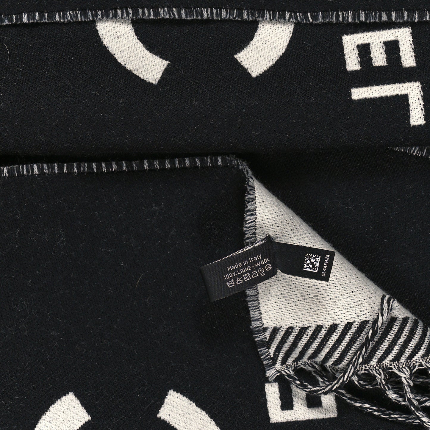 Wool CC Logo Fringe Scarf Black White