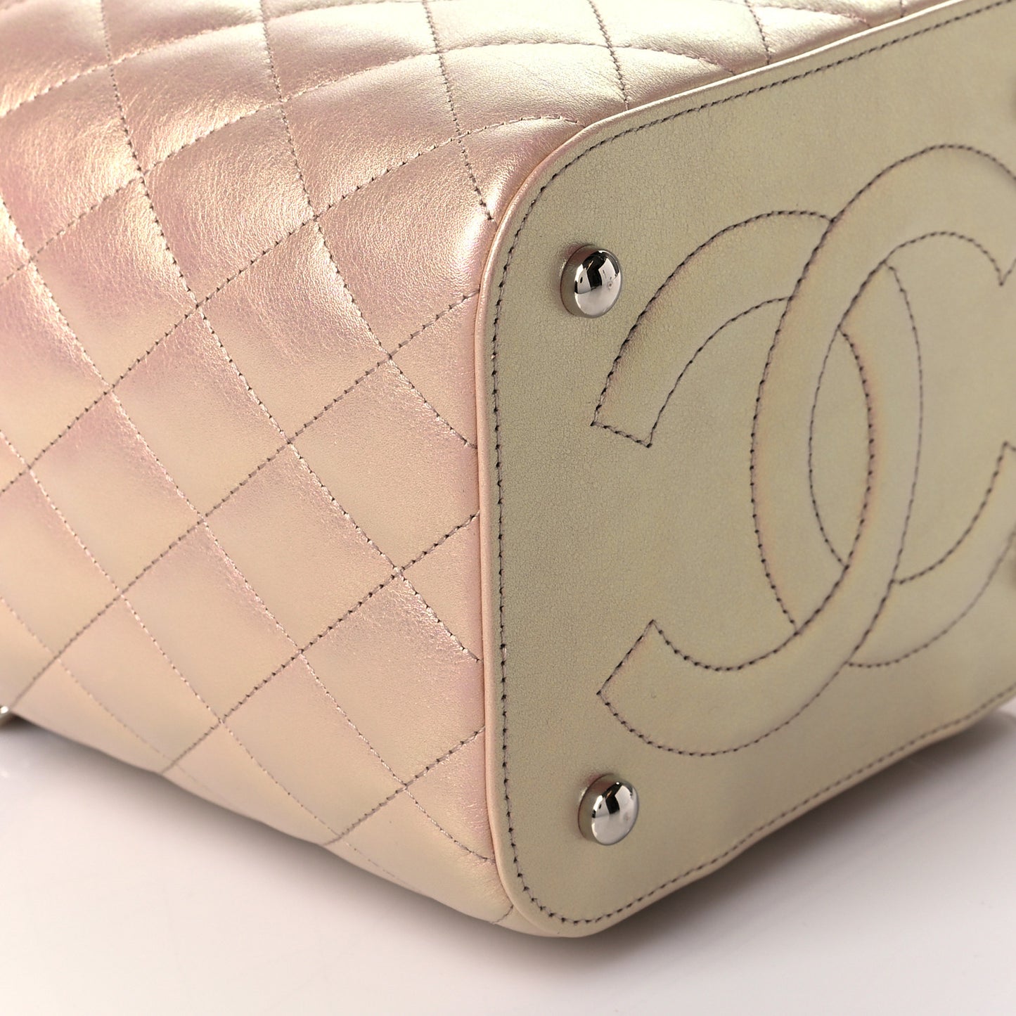 Iridescent Calfskin Quilted Small Top Handle Vanity Case With Chain Pink
