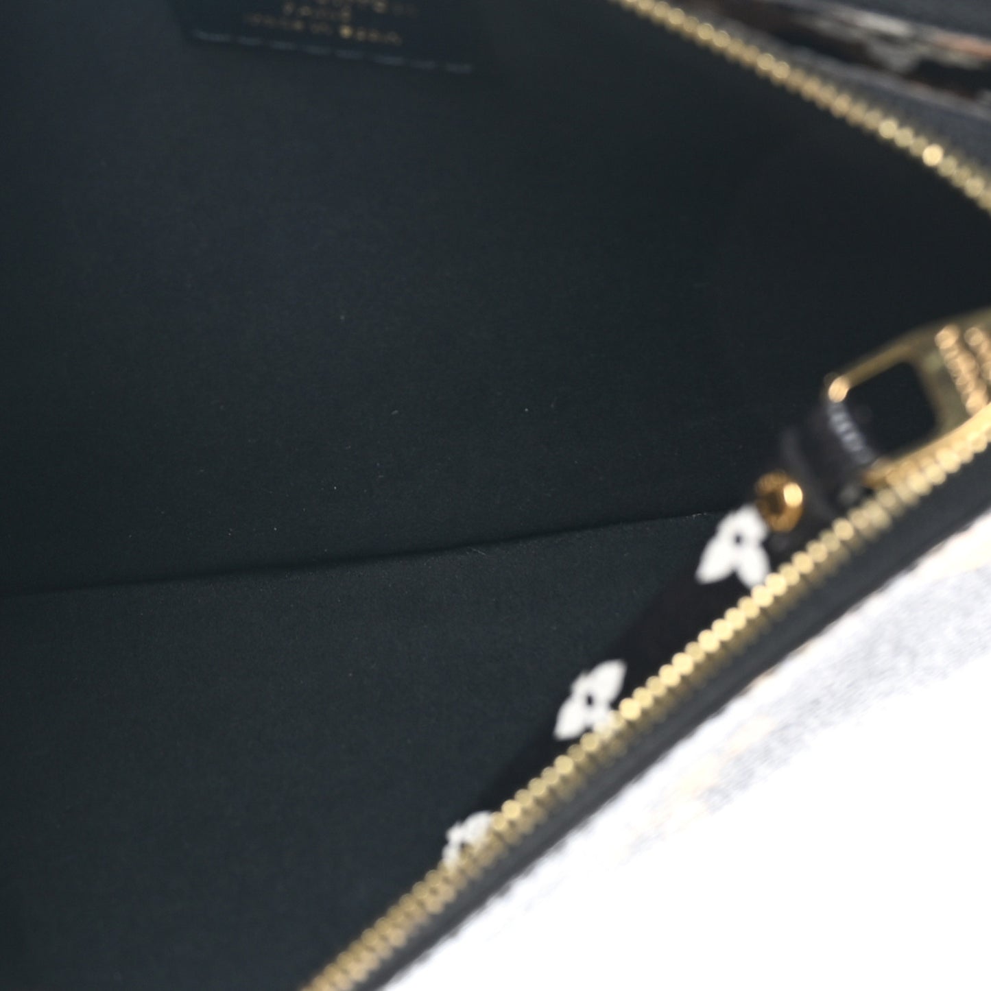 Monogram Giant Jungle Pochette Double Zip Black