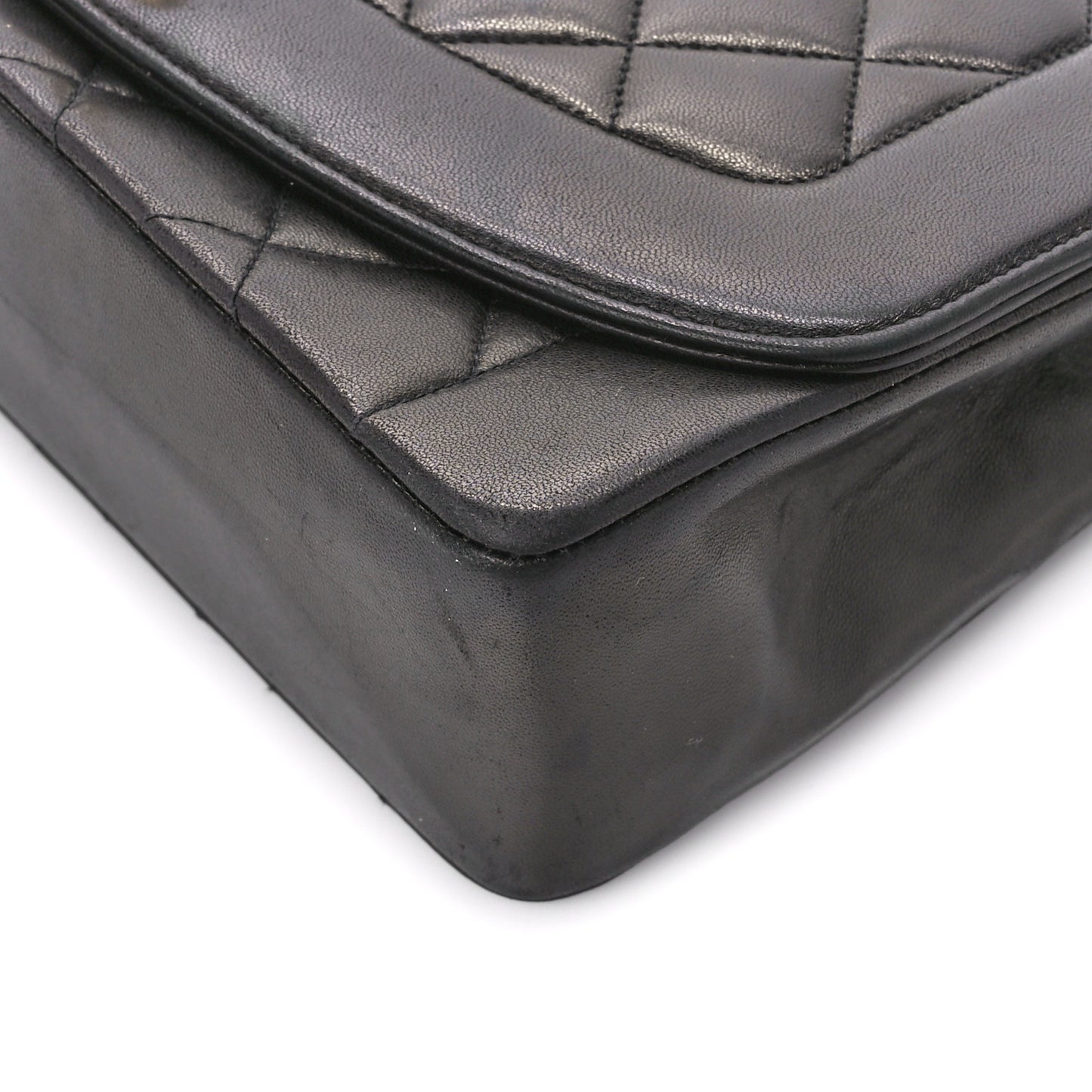 Lambskin Quilted Medium Single Flap Black
