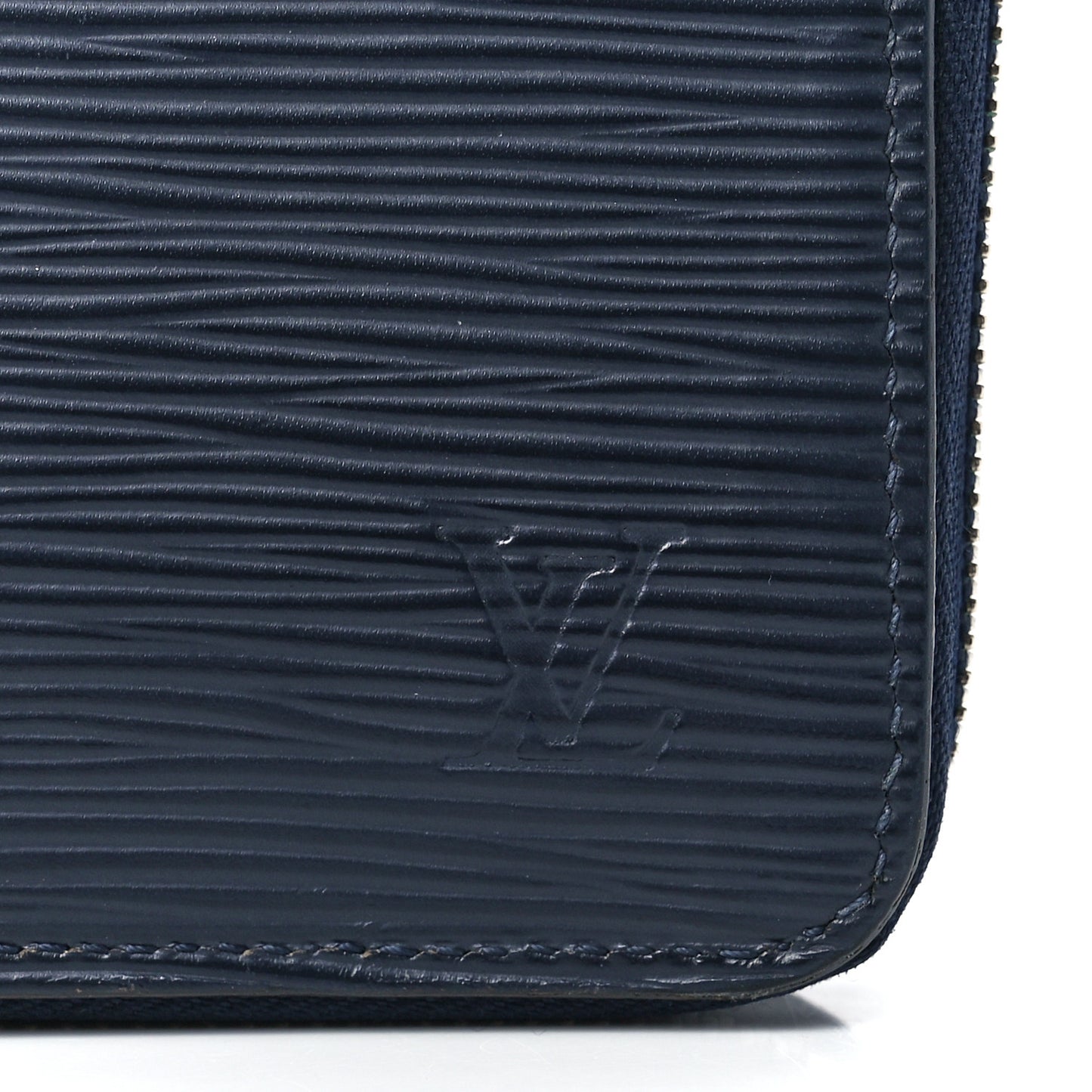 Epi Zippy Vertical Wallet Indigo