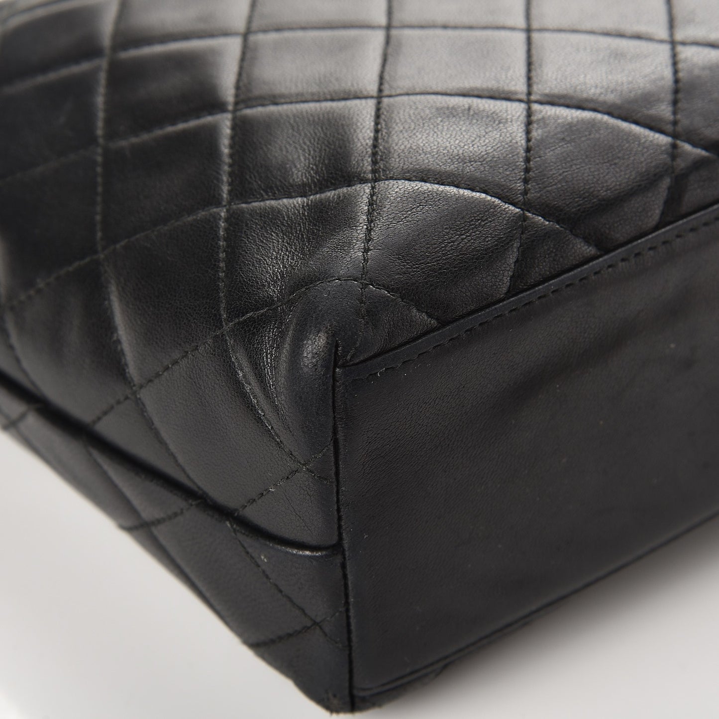 Lambskin Quilted Shoulder Bag Black