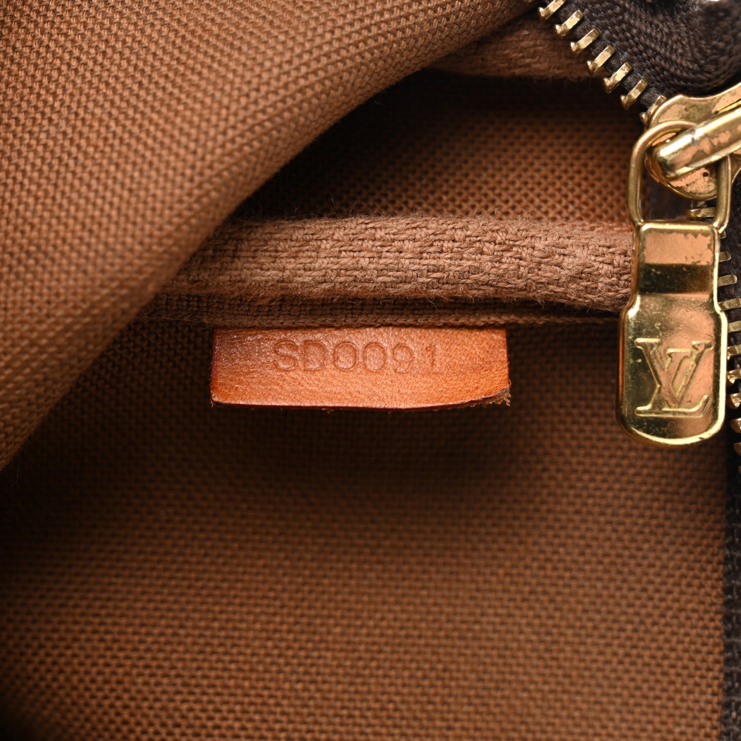 Louis Vuitton Monogram Pochette Accessories 9 of 10