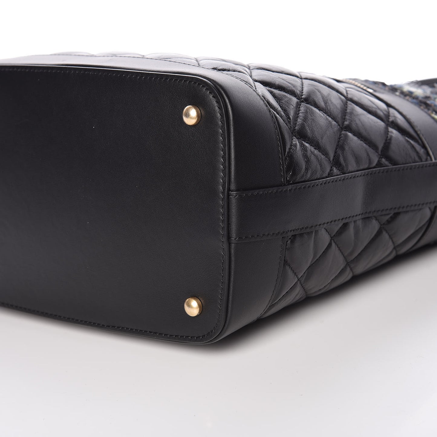 Tweed Aged Calfskin Quilted Casual Style Hobo Black