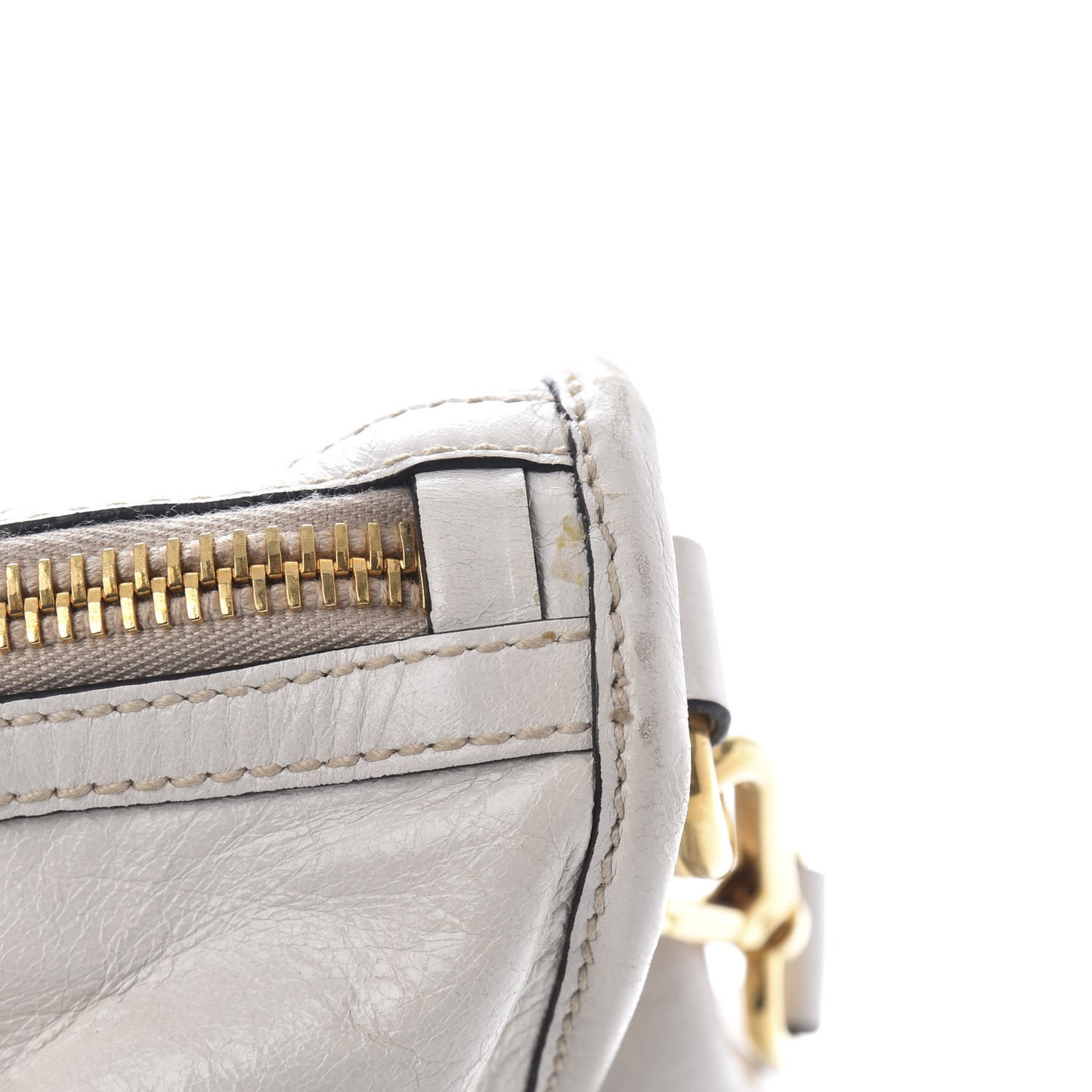 Vitello Shine Zip Tote Talco