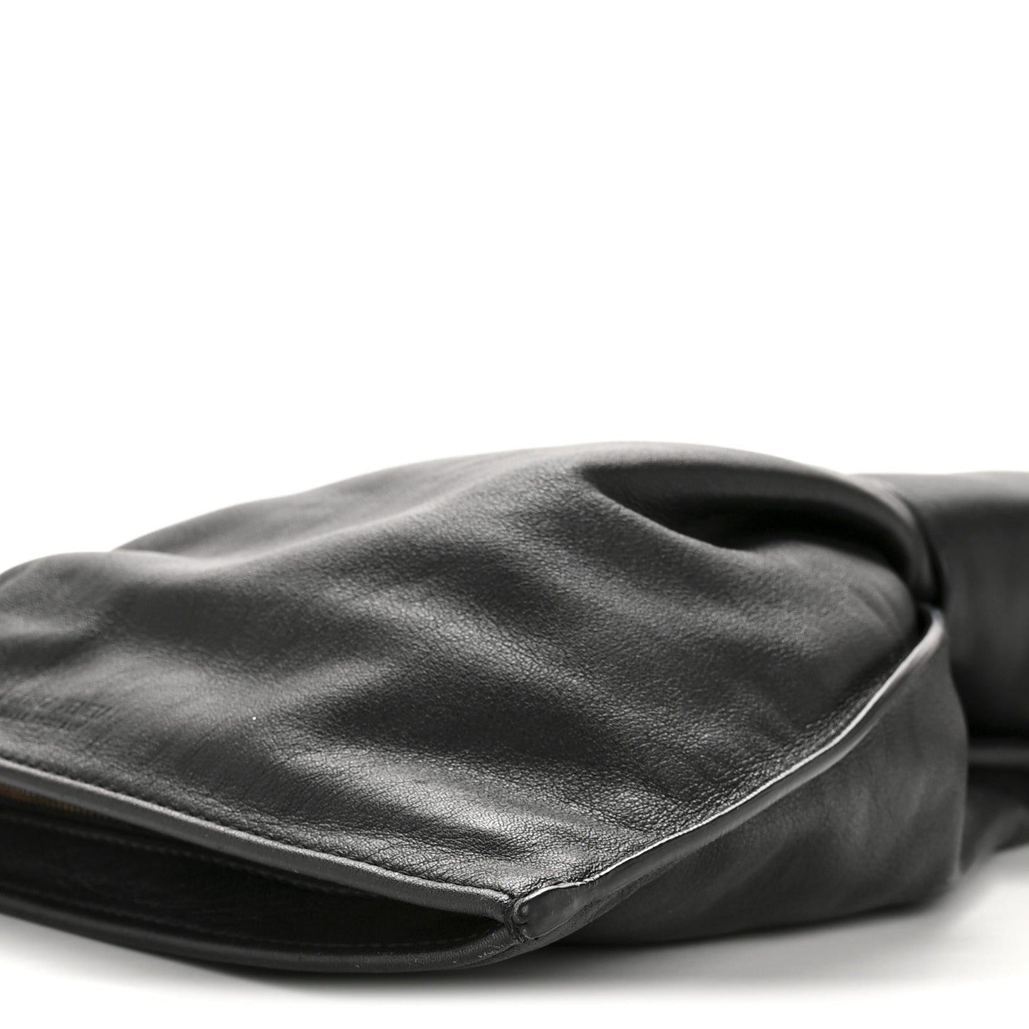 Calfskin Mini BV Twist Black