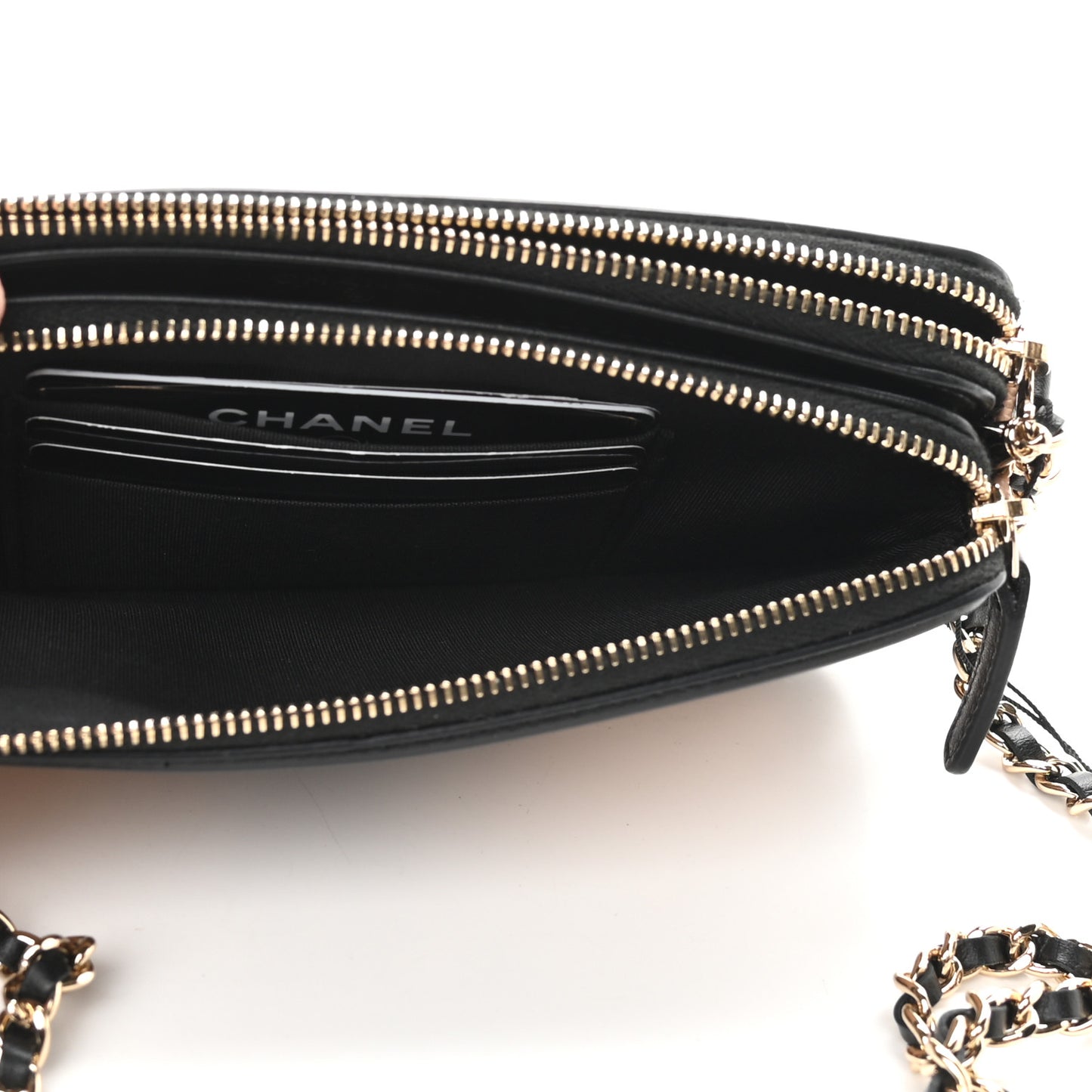 Caviar Quilted CC Filigree Clutch With Chain Beige Black