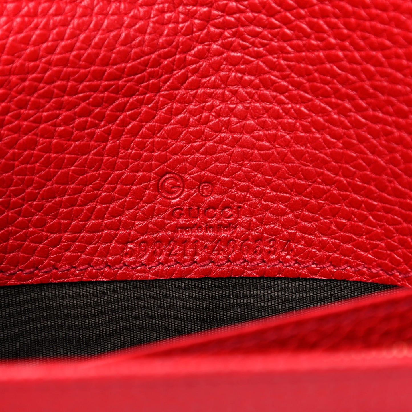 Pebbled Calfskin Soho Wallet on Chain Tabasco Red