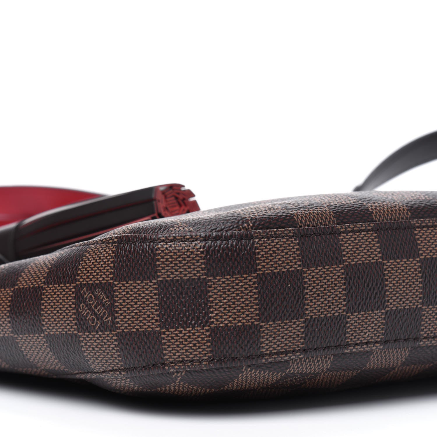 Louis Vuitton Damier Ebene South Bank Besace 8 of 12