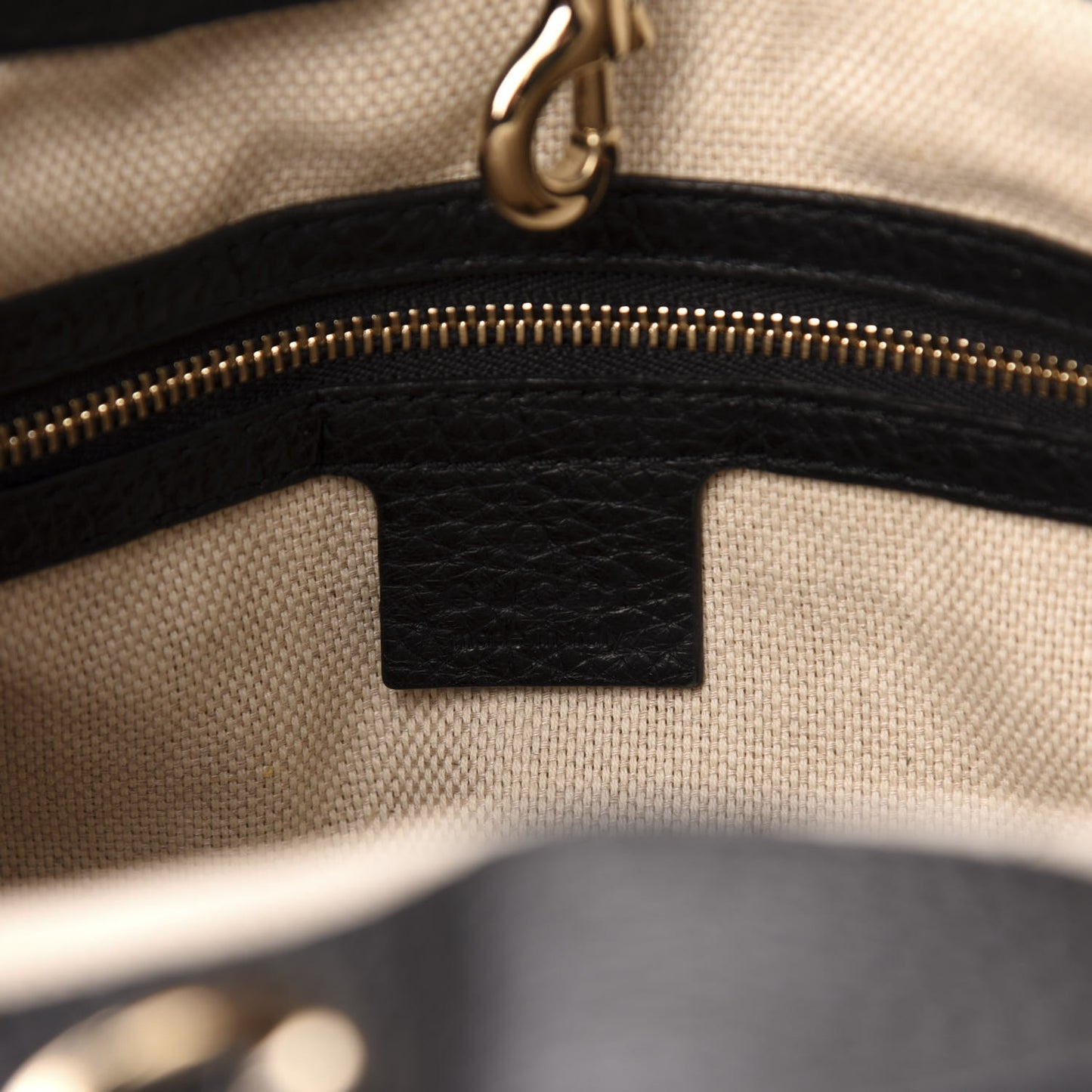Pebbled Calfskin Medium Soho Chain Shoulder Bag Black