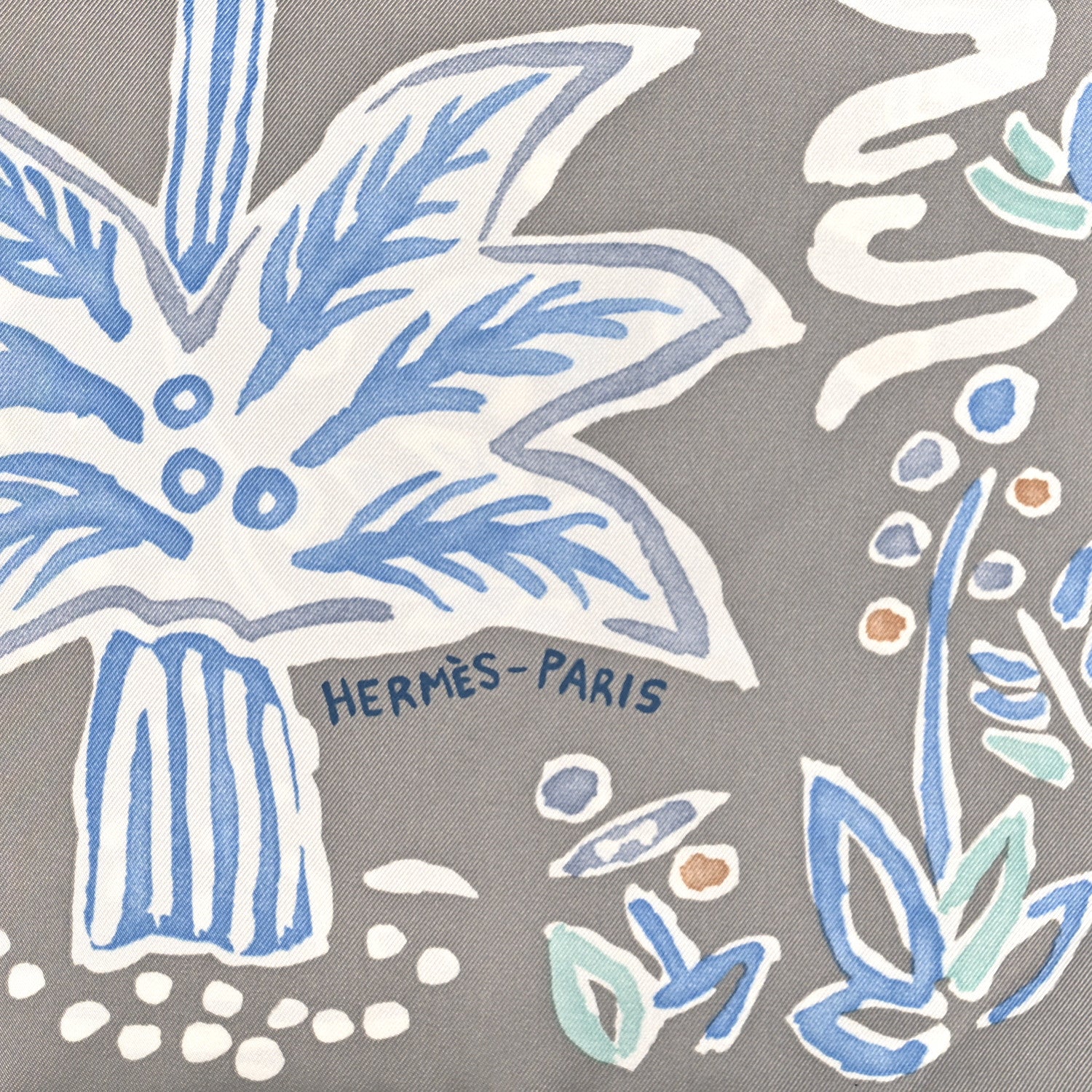 Hermes Silk Isola Di Primavera Scarf 90 Gris Clair Bleu Paradis 2 of 4