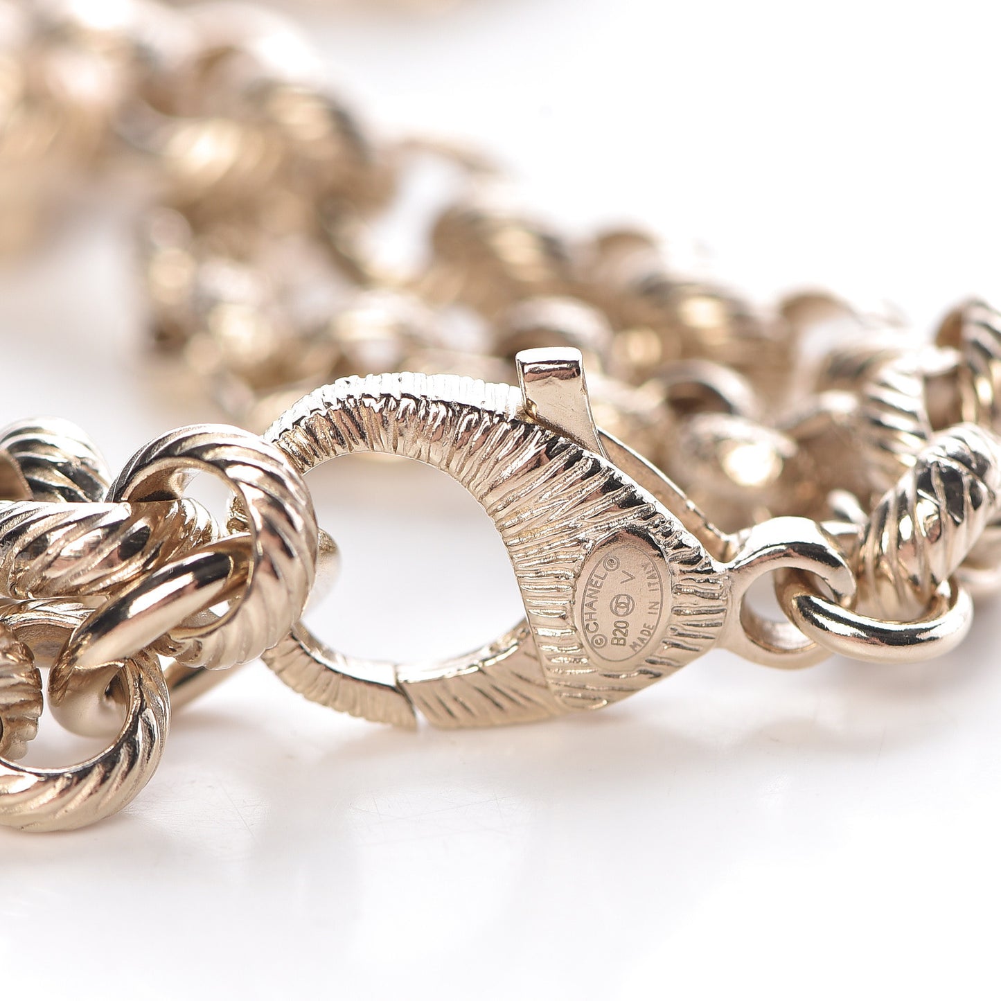 Metal Crystal 90's Icon Logo Chain Belt Gold