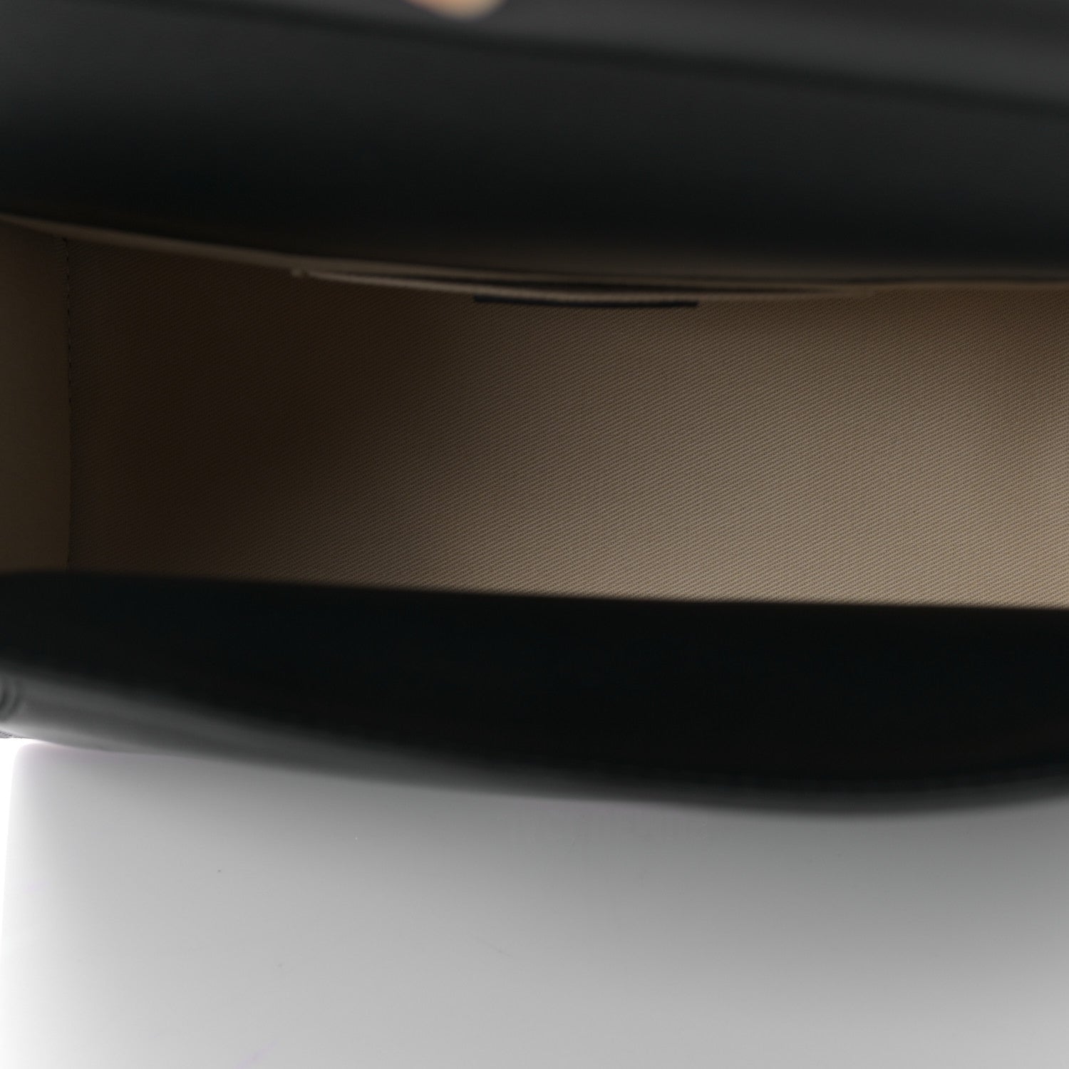 Jacquemus Smooth Calfskin La Pochette Rond Carre Black 5 of 8