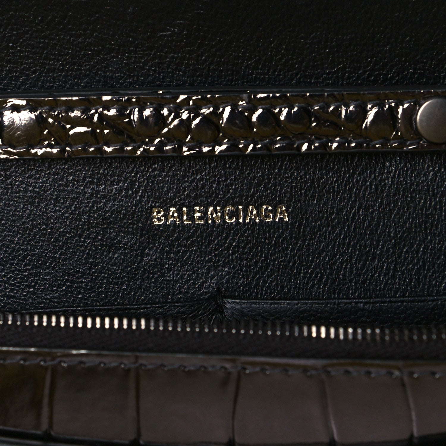 Balenciaga Shiny Calfskin Crocodile Embossed Hourglass Chain Bag Gunmetal 6 of 7