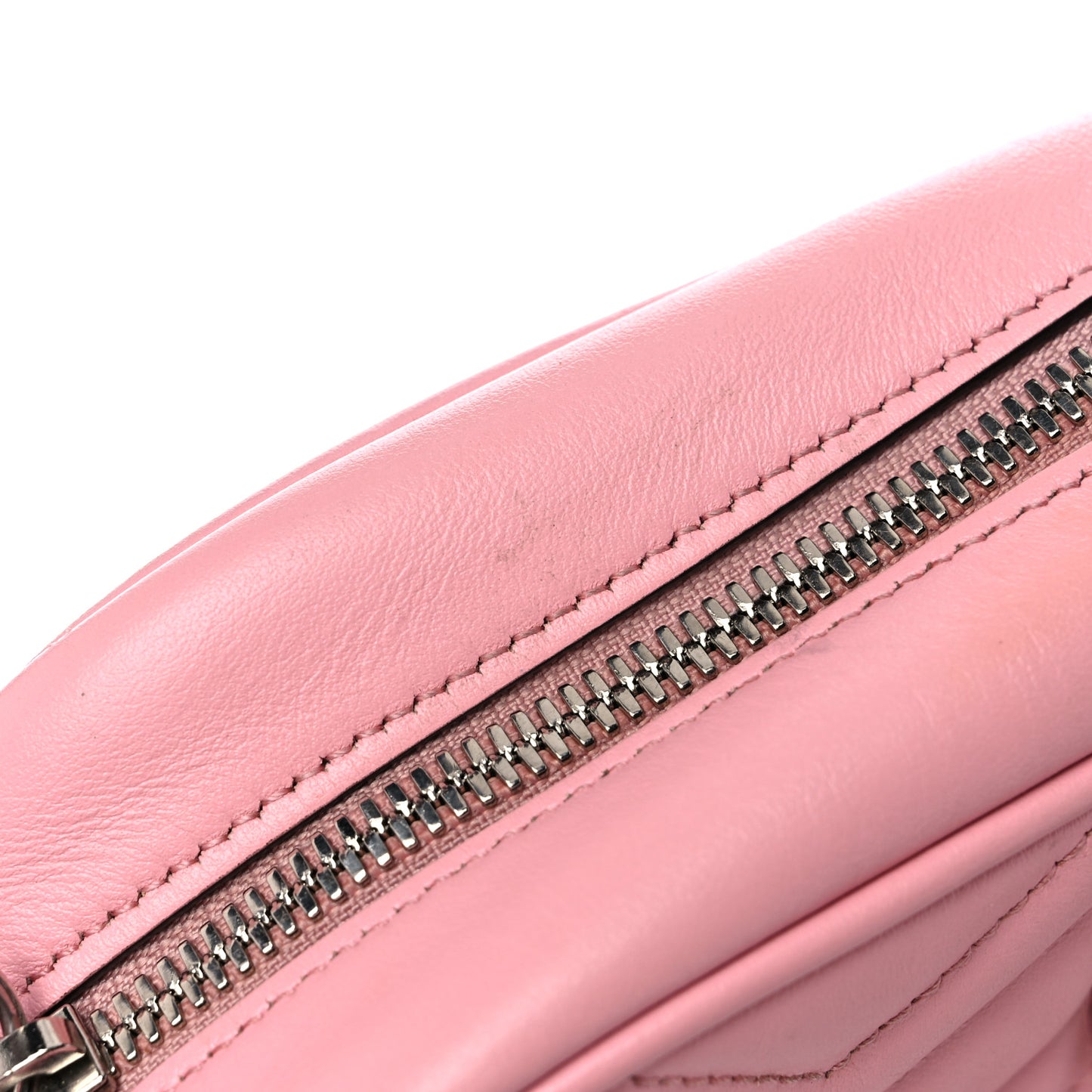 Calfskin Matelasse Small GG Marmont Chain Shoulder Bag Wild Rose
