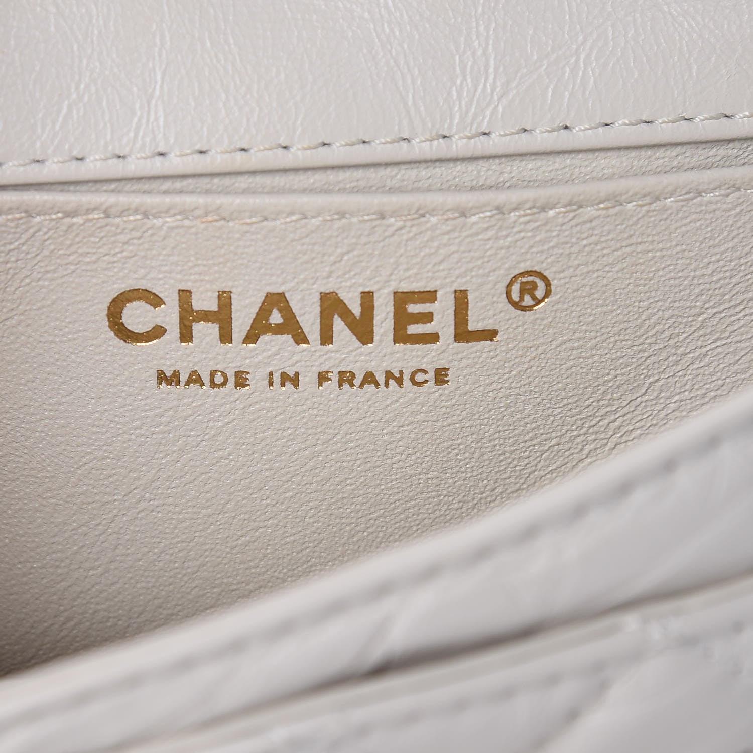 Chanel Aged Calfskin Quilted 2.55 Reissue Chain Waist Bag White 6 of 10