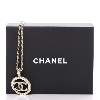 Chanel Pearl CC Medallion Necklace Gold 6 of 6