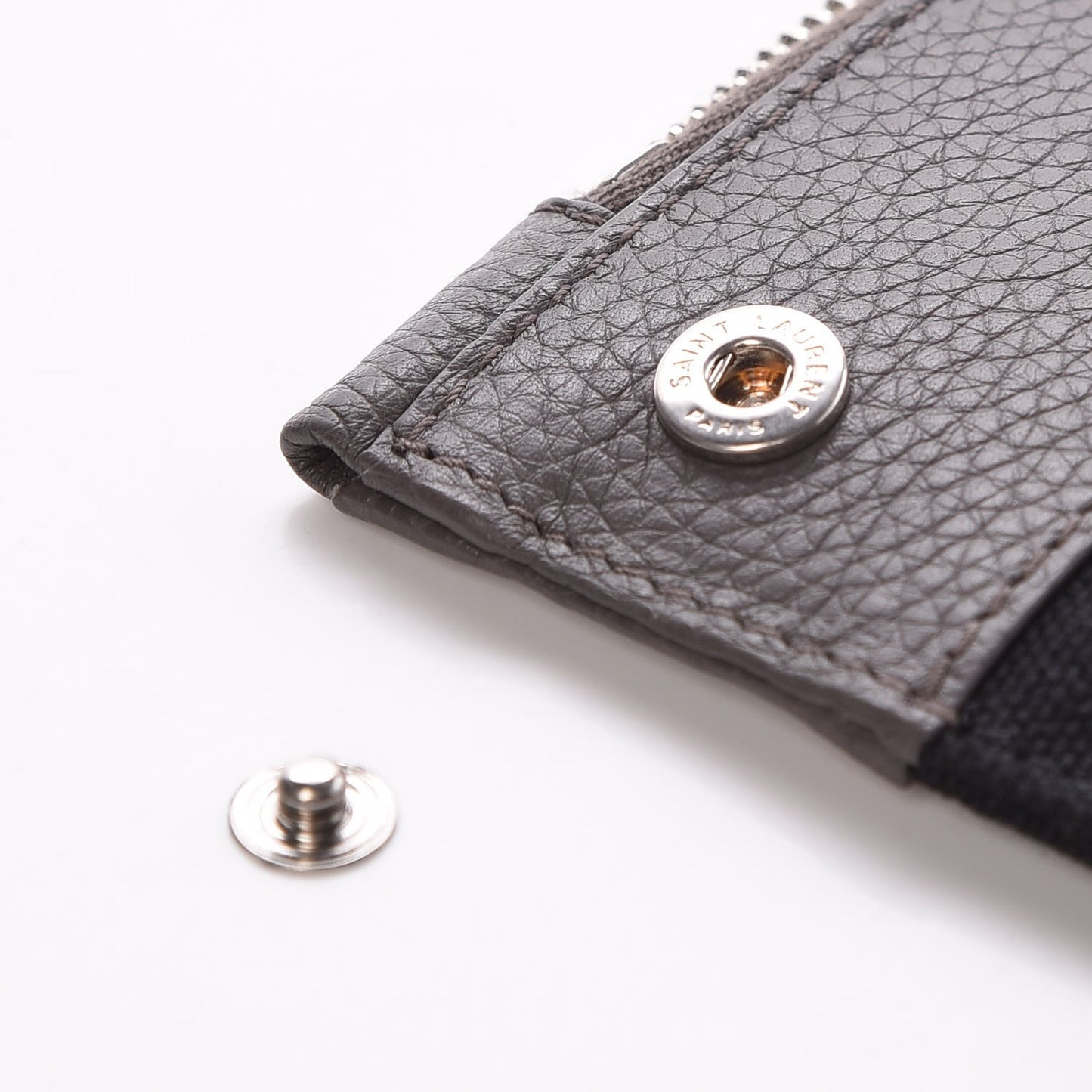 Grained Calfskin Small Supple Sac De Jour Grey