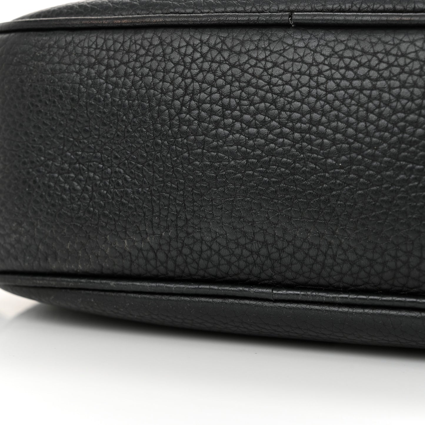 Pebbled Calfskin Small Soho Disco Bag Black