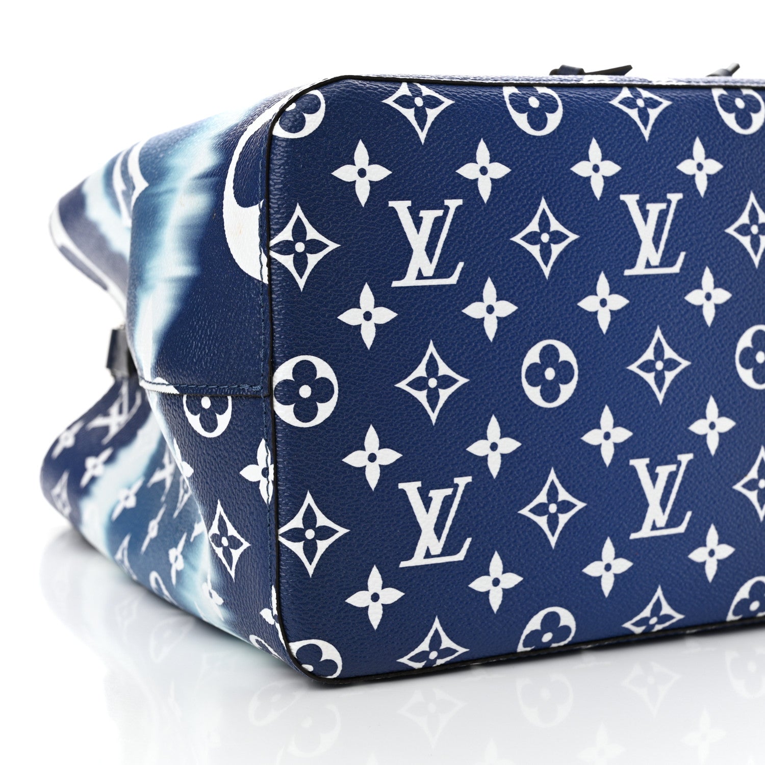 Louis Vuitton Monogram Escale Neonoe MM Blue 8 of 9