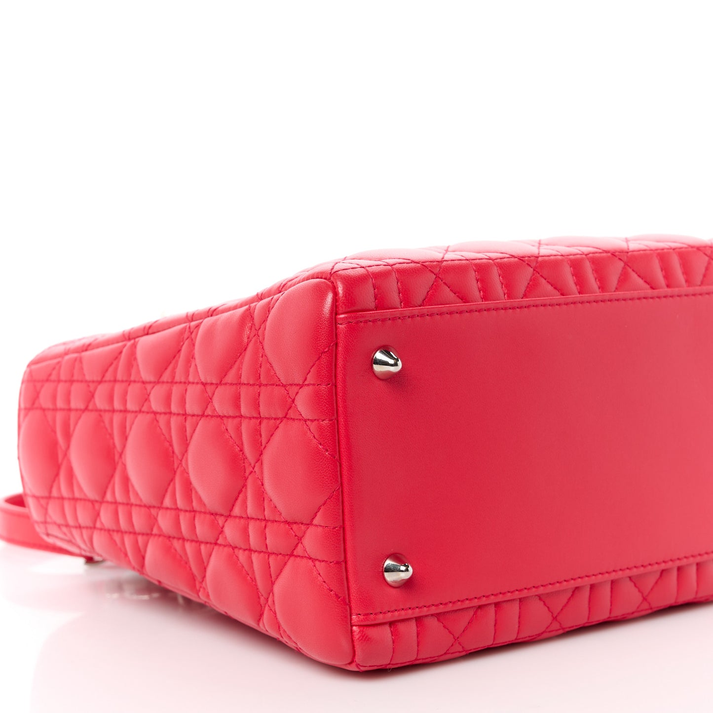Lambskin Cannage Medium Lady Dior Red