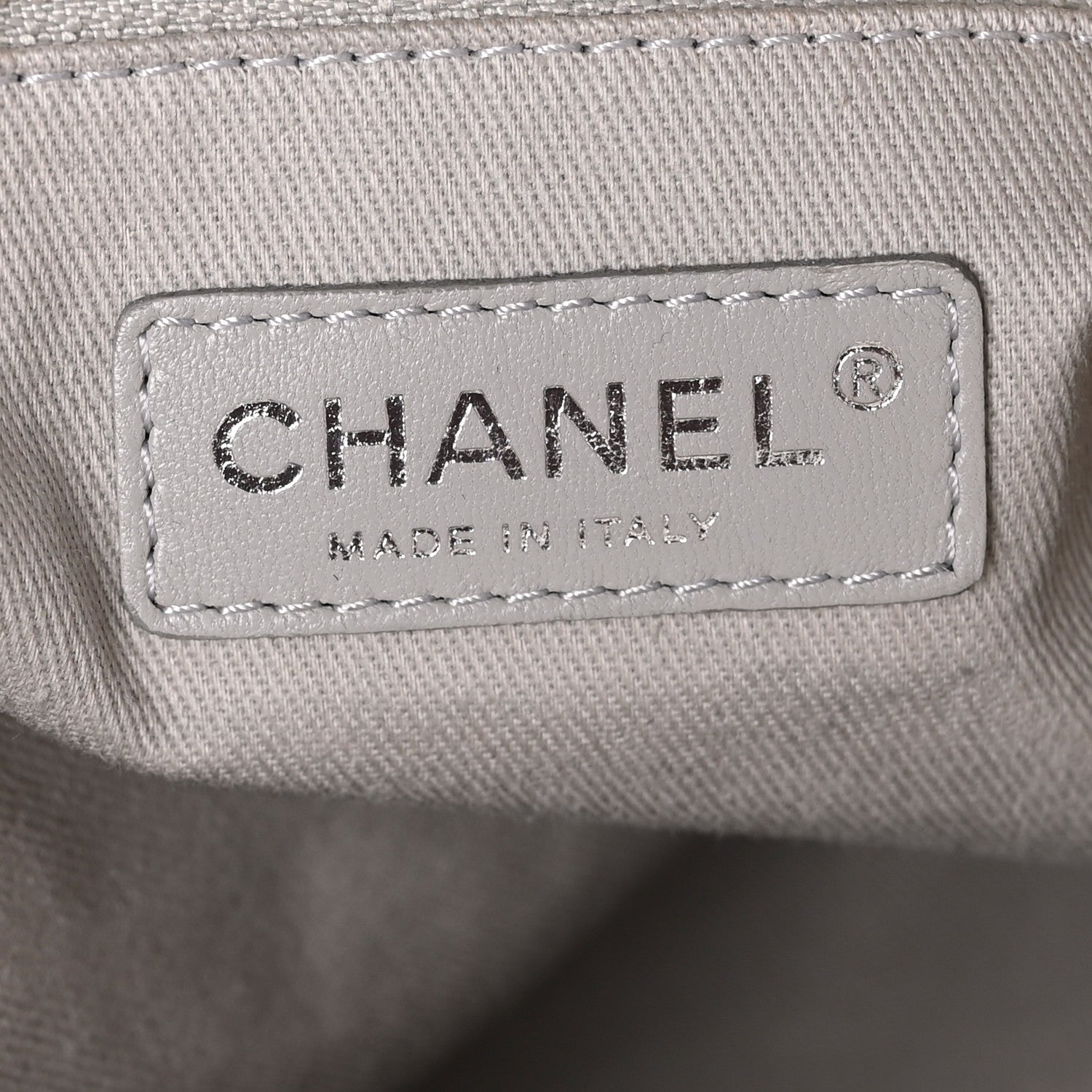Chanel Caviar Quilted Easy Zip Tote White 6 of 9