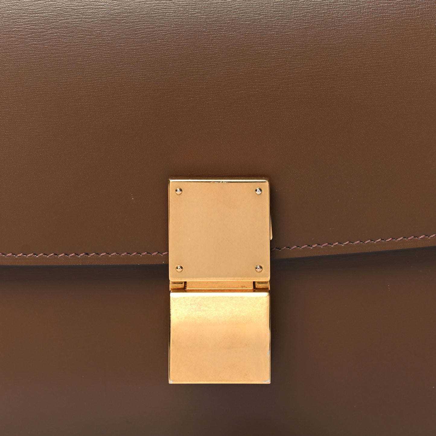 Box Calfskin Medium Classic Box Flap Bag Camel