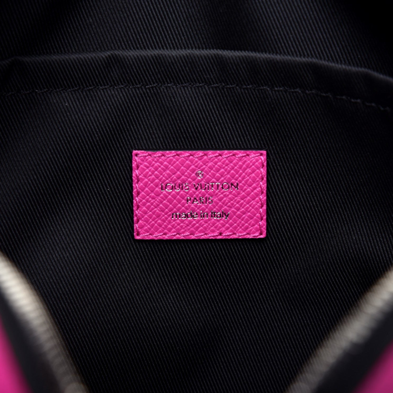 Louis Vuitton Taigarama Outdoor Messenger Fuchsia 8 of 10