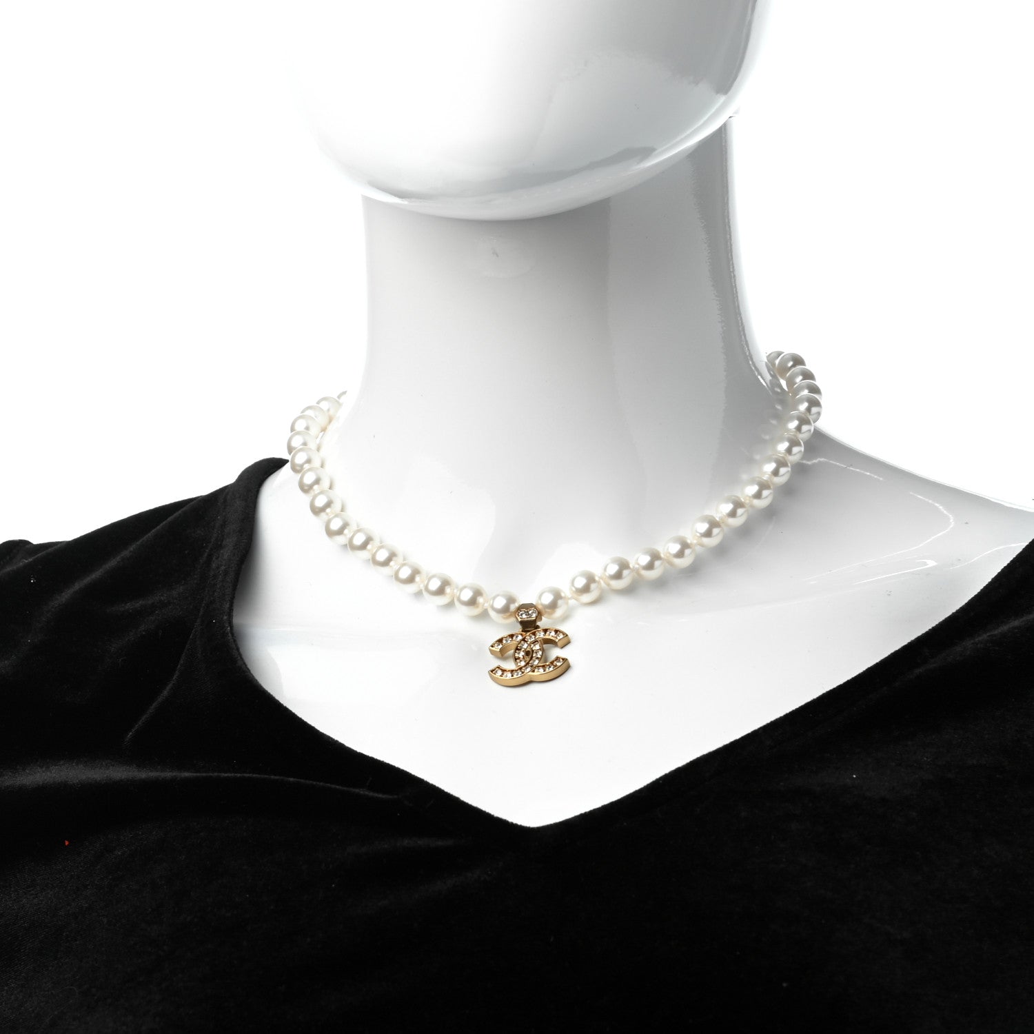 Chanel Pearl Crystal CC Short Necklace Gold 2 of 5